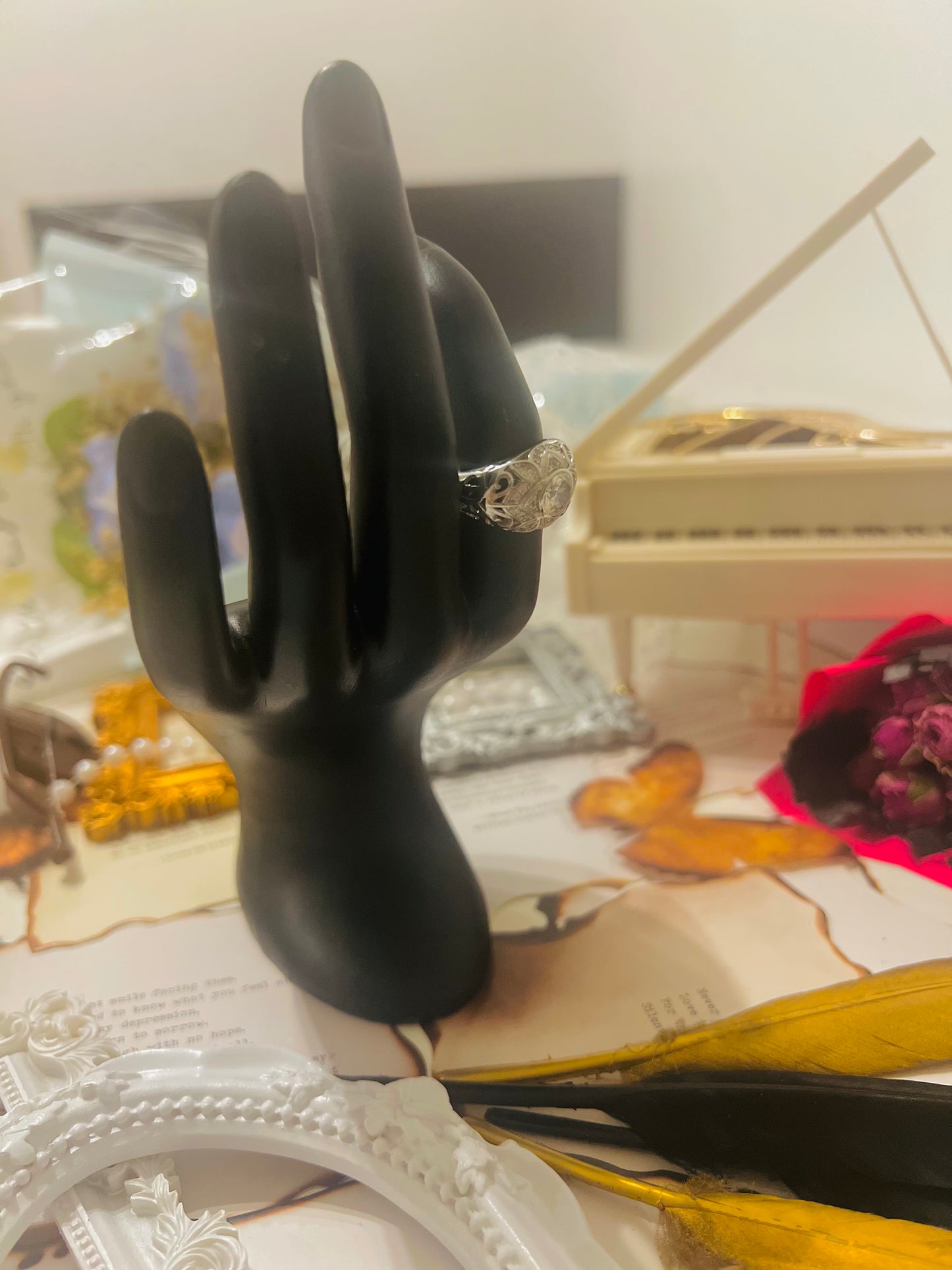 Ring 044