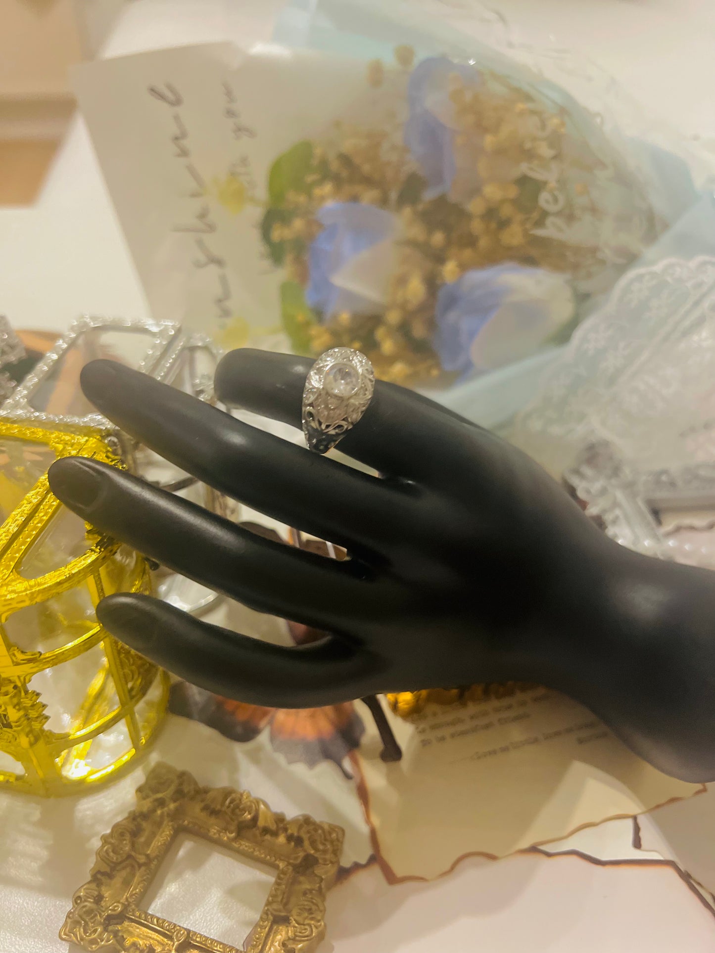 Ring 044