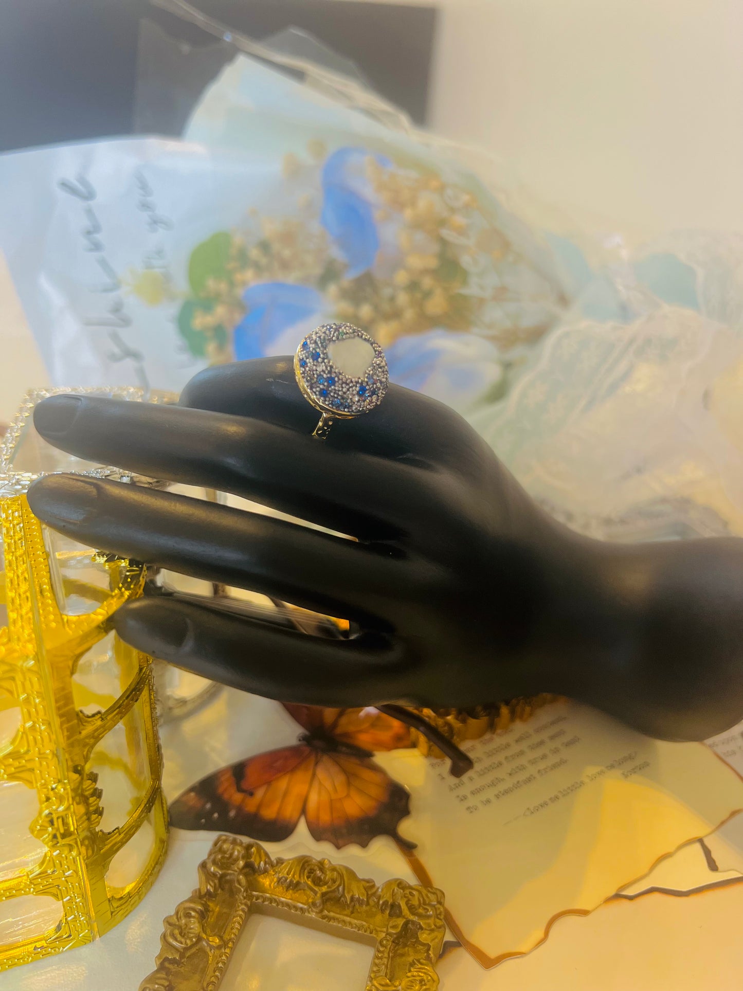 Ring 046