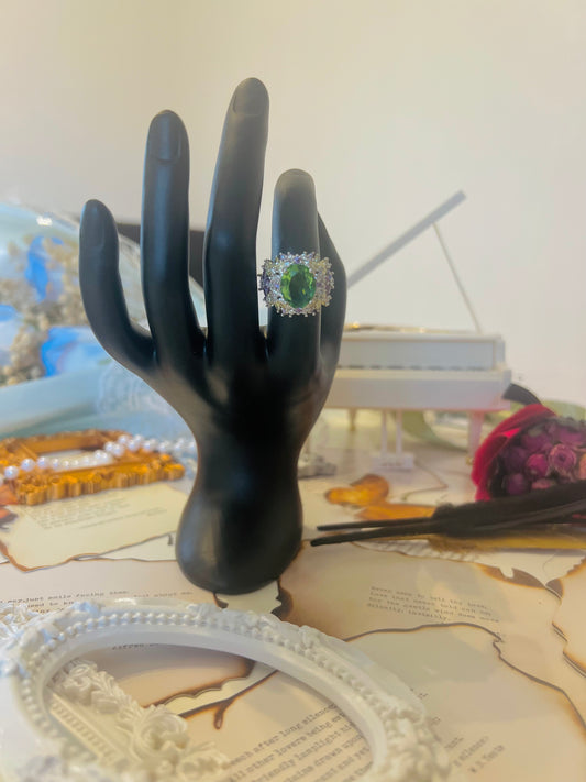 Ring 057