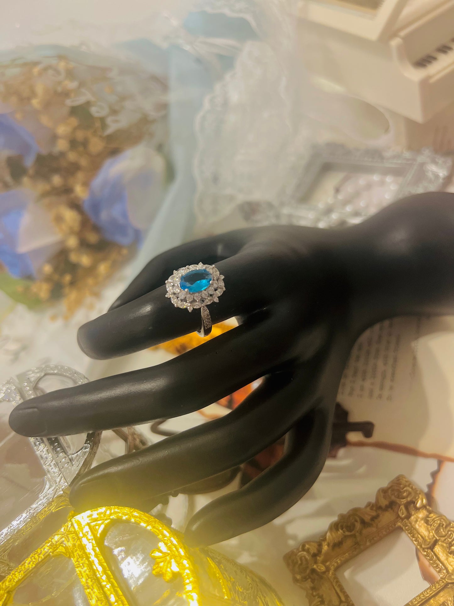 Ring 058