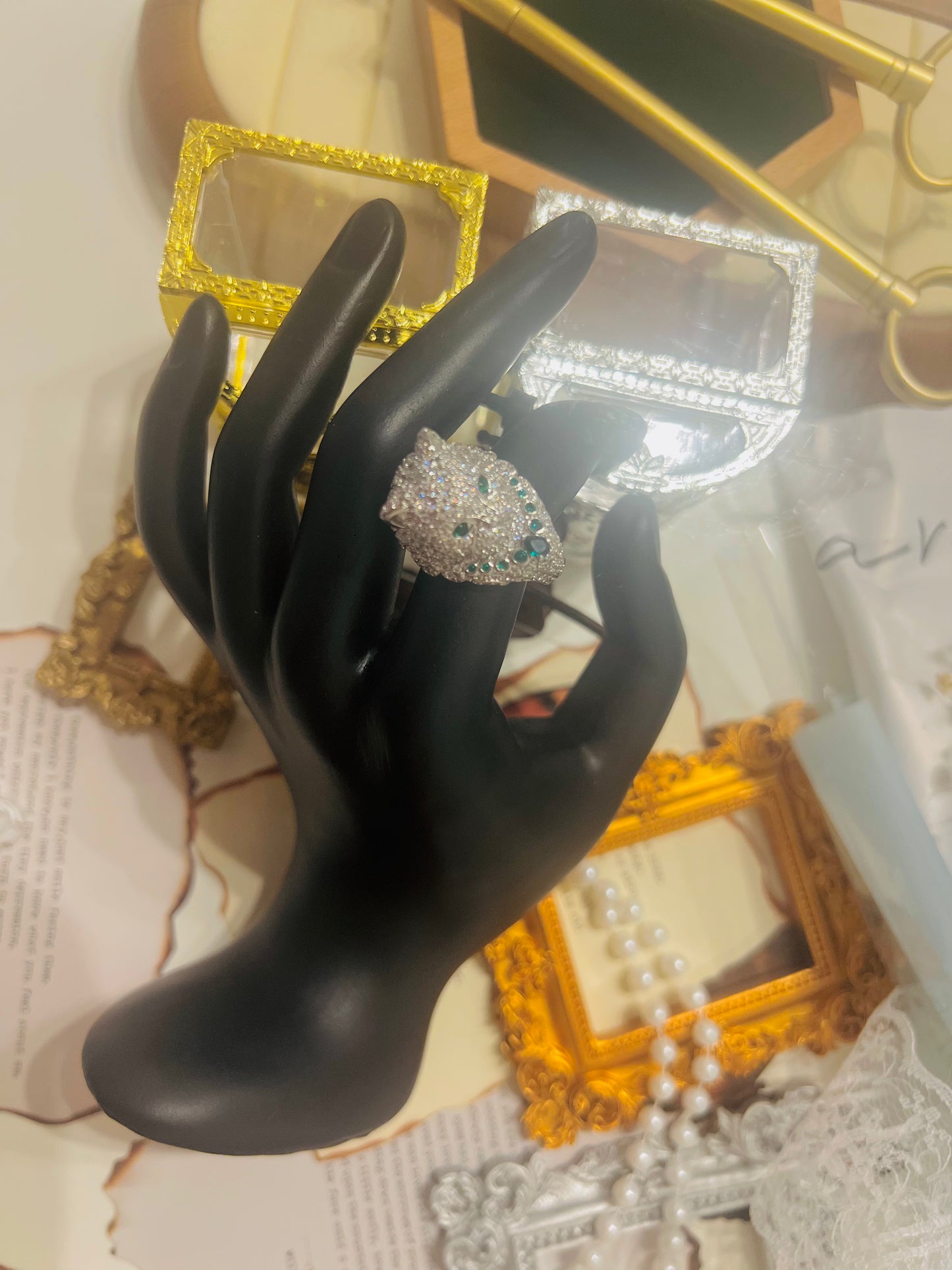 Ring 061