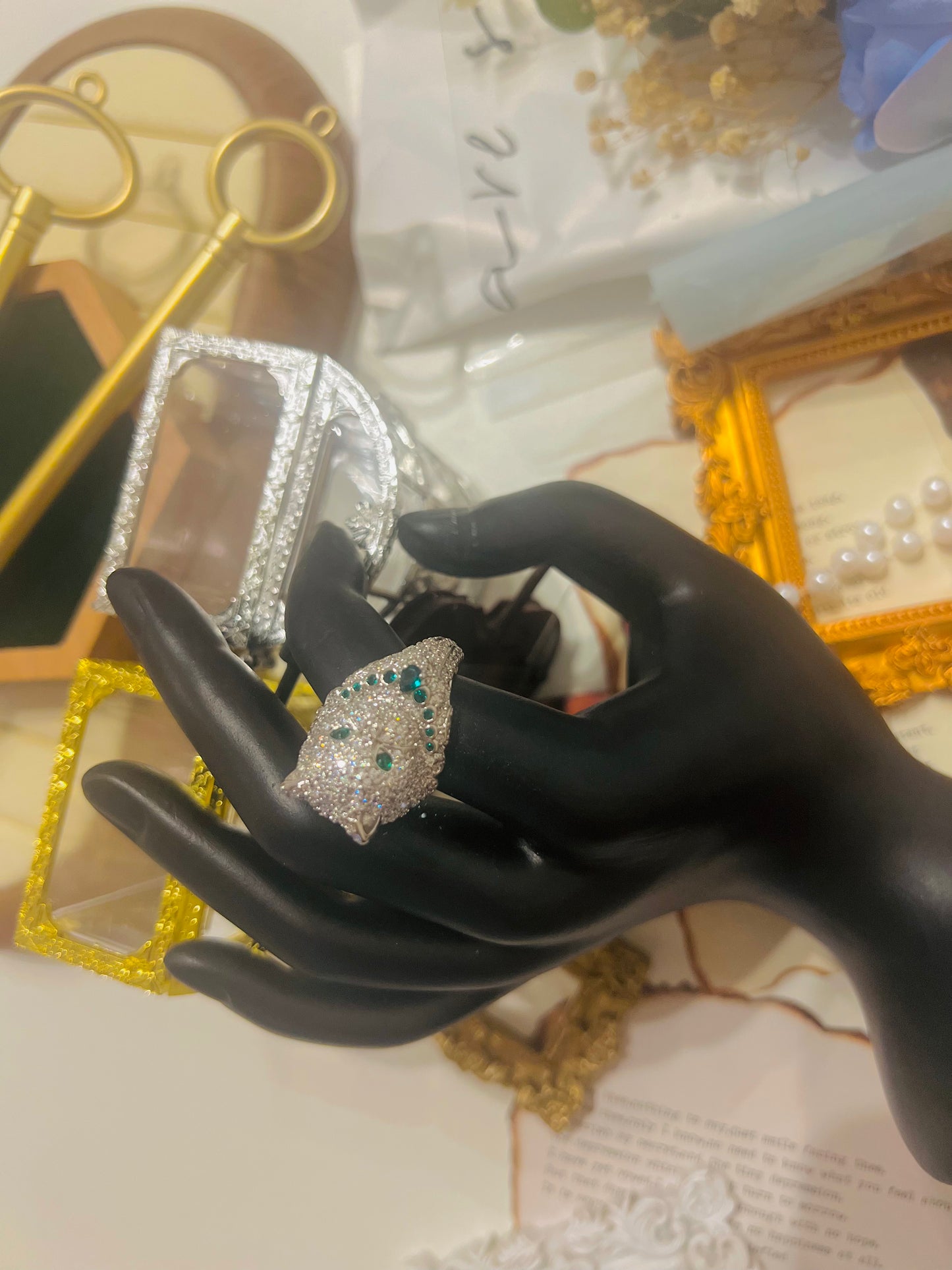 Ring 061
