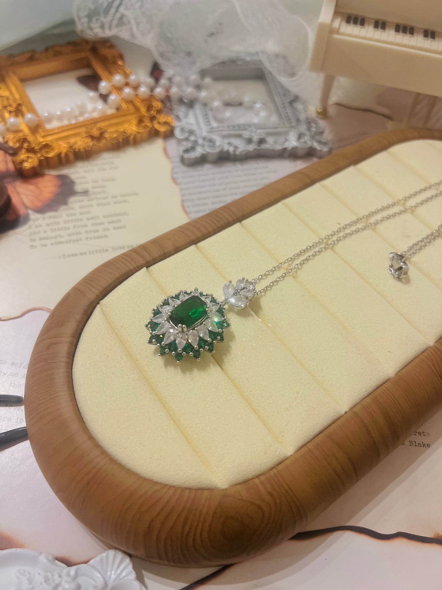 Necklace 022