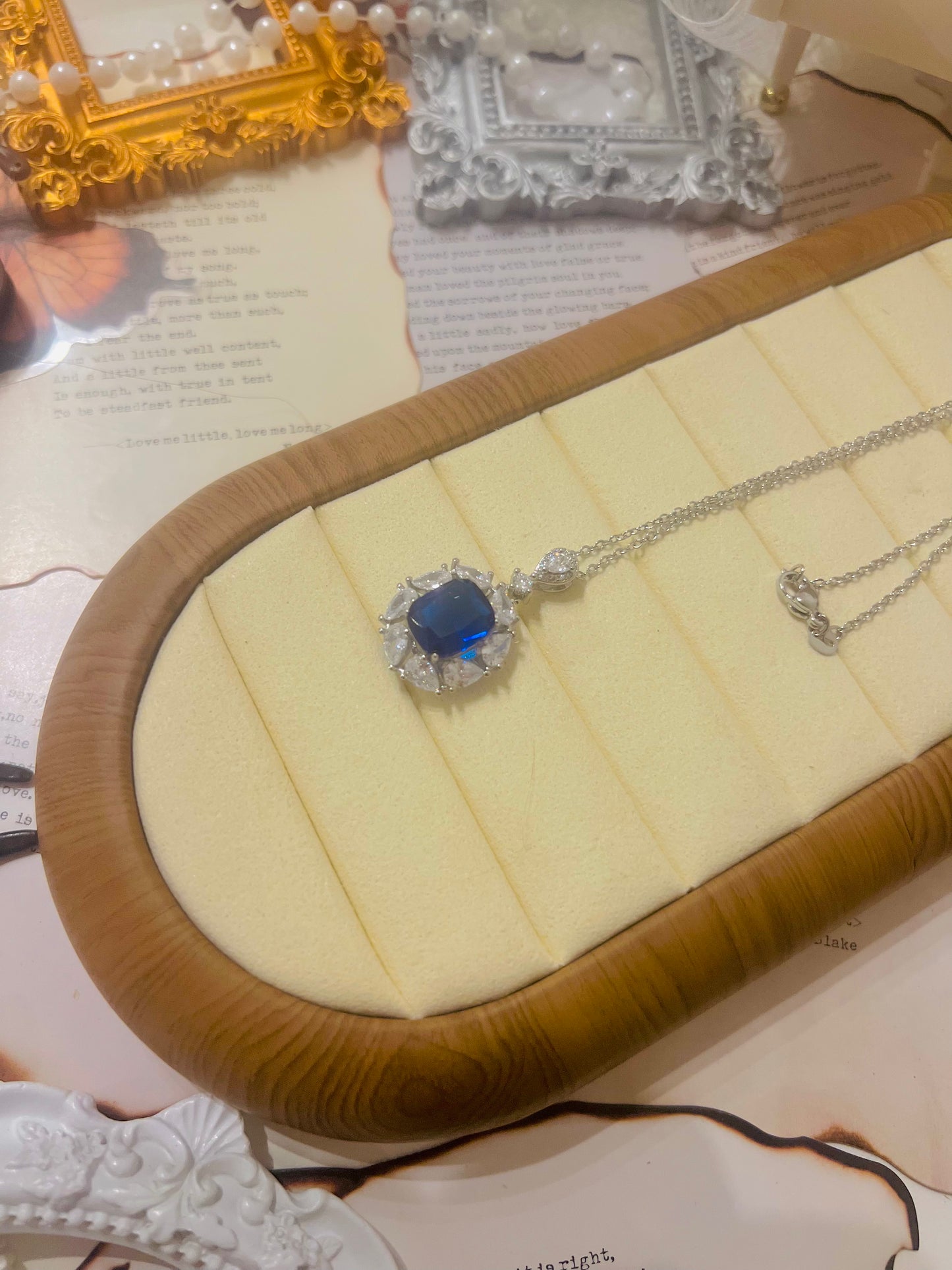 Necklace 026