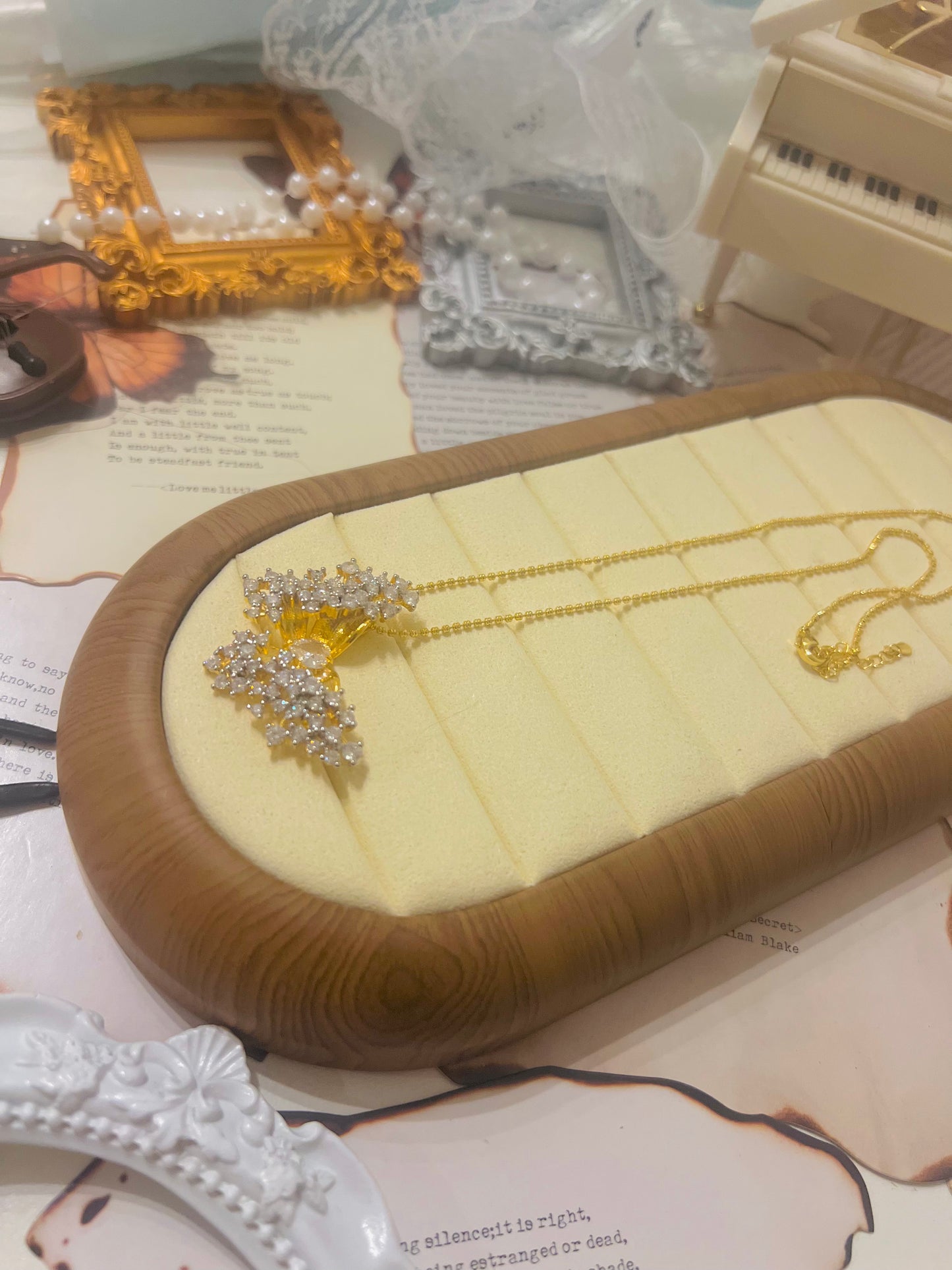 Necklace 027