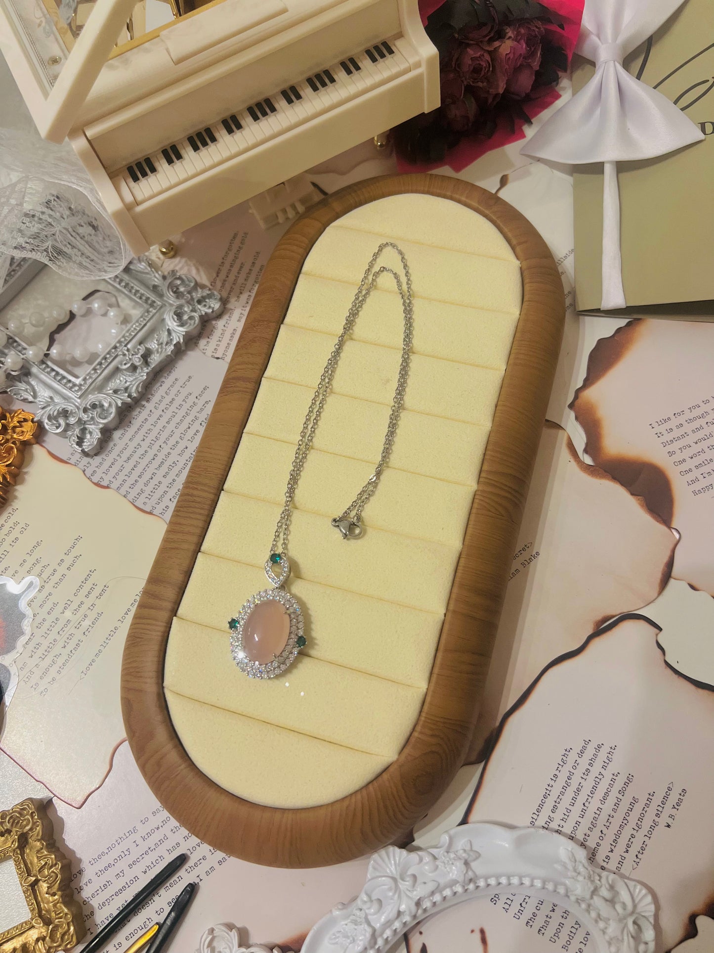 Necklace 032