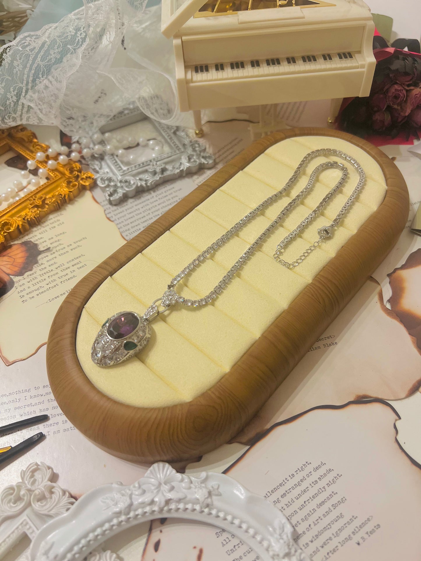 Necklace 033