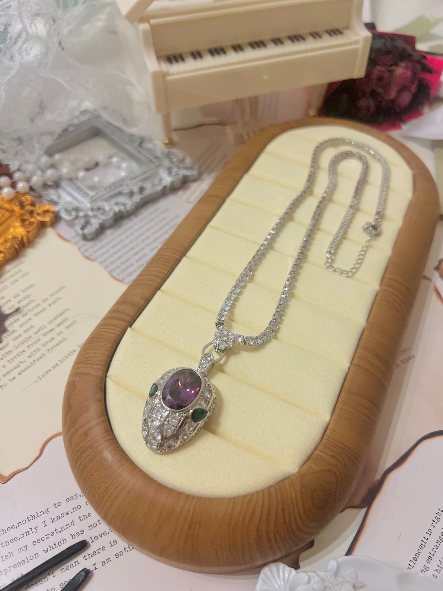 Necklace 033