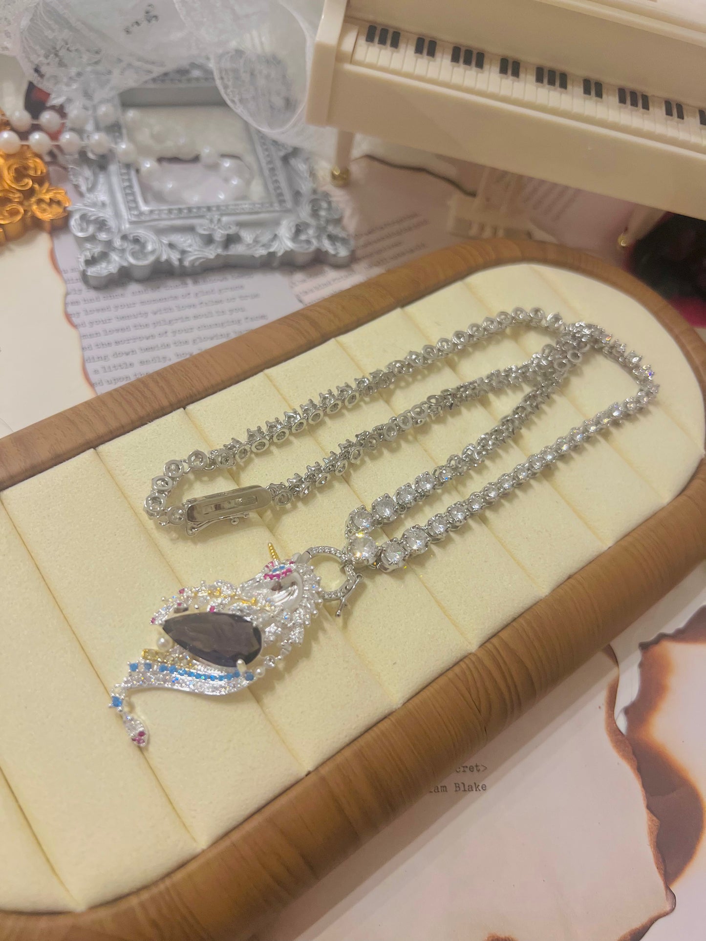 Necklace 035