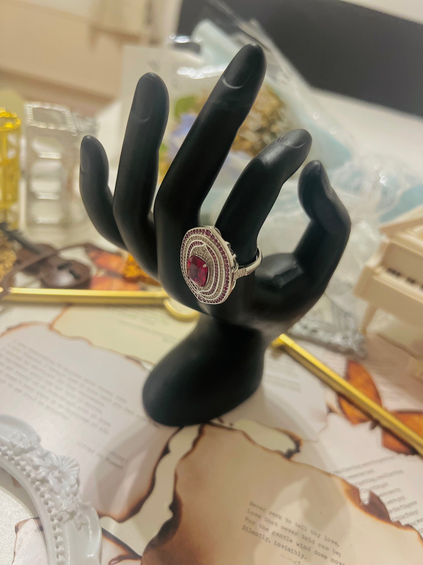 Ring 081