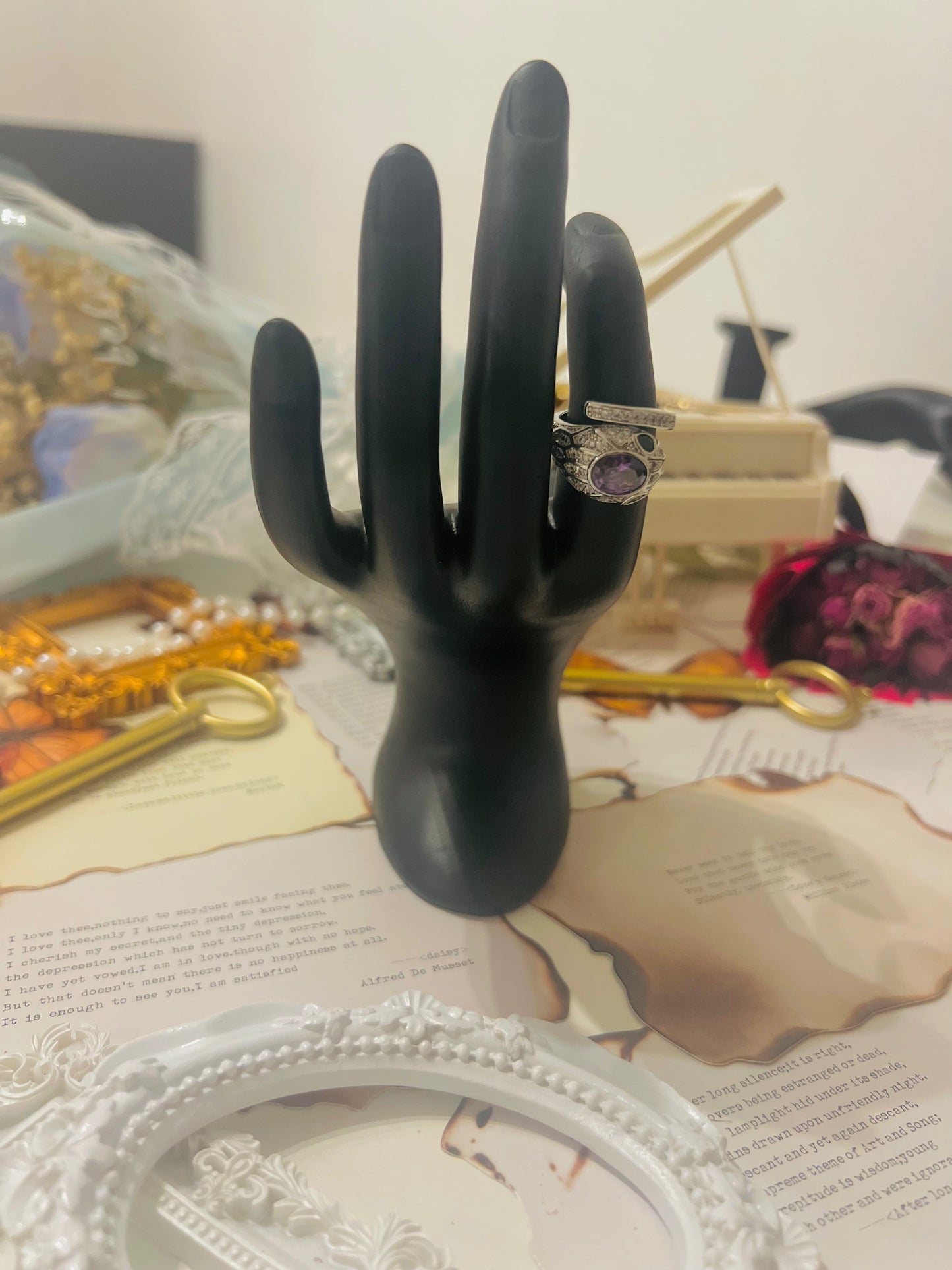 Ring 082