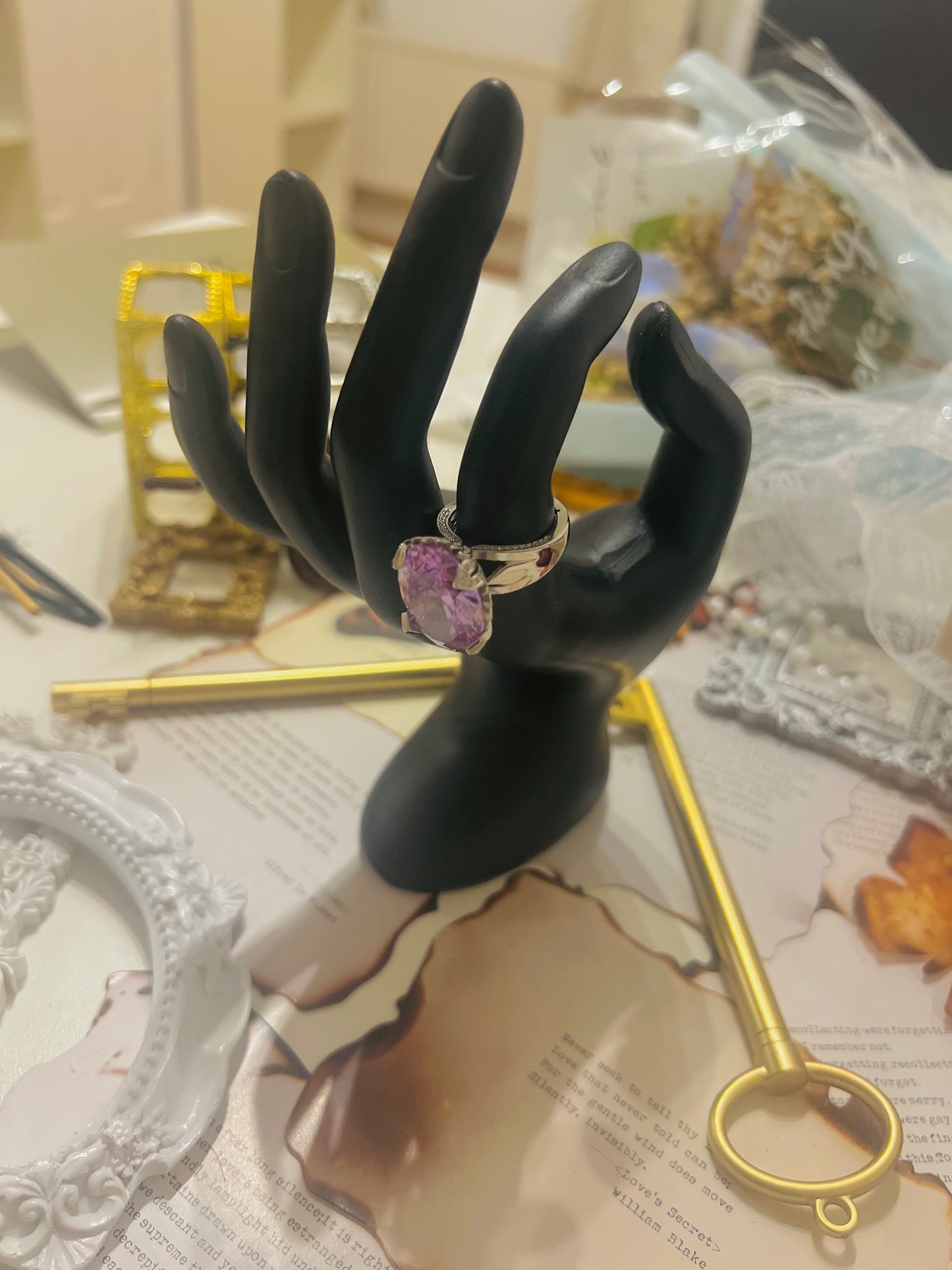 Ring 083