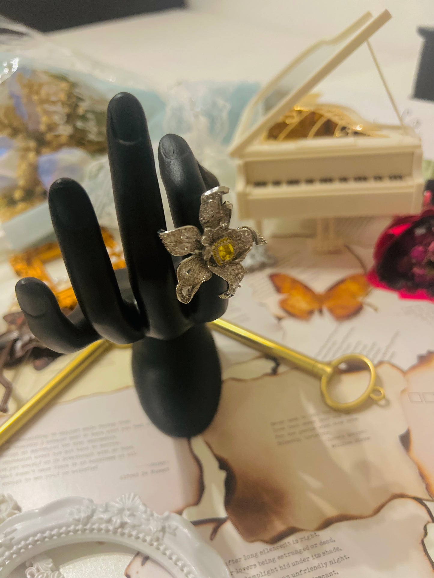 Ring 085
