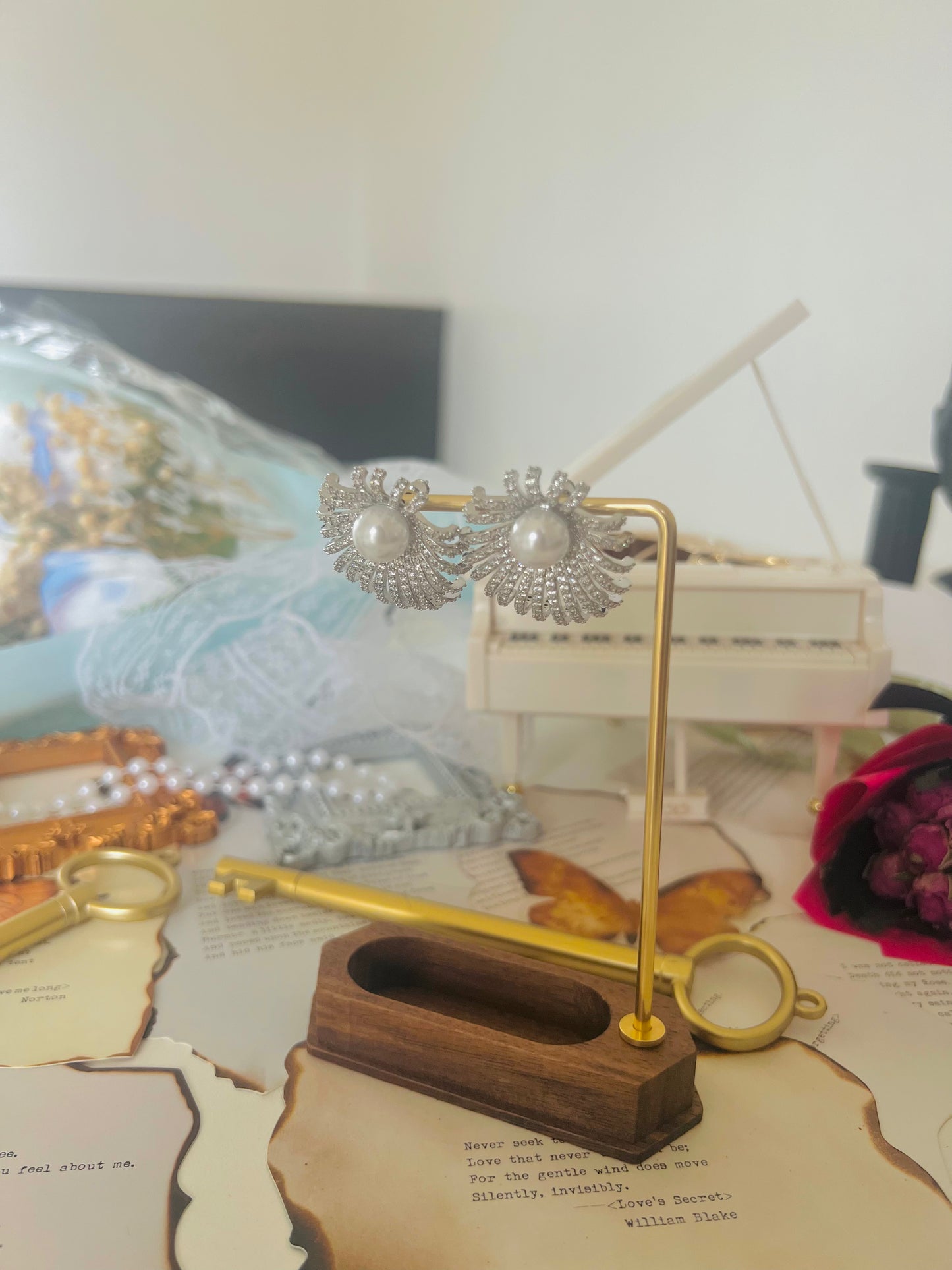Earrings 044