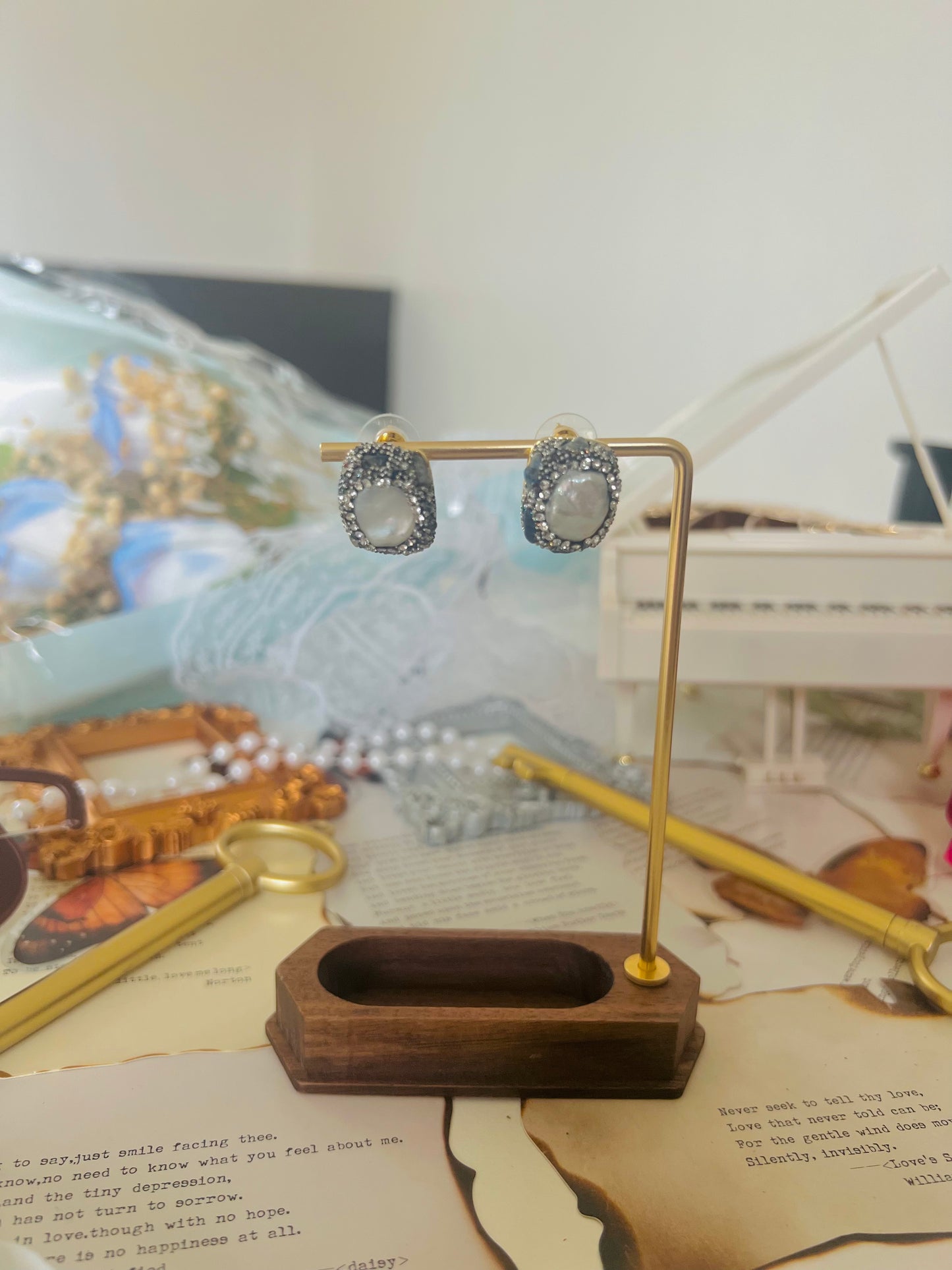 Earrings 050