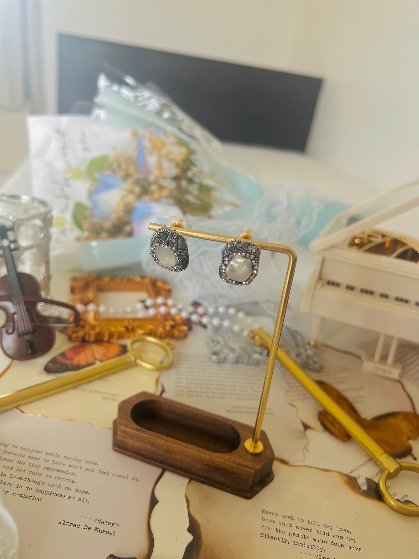Earrings 050