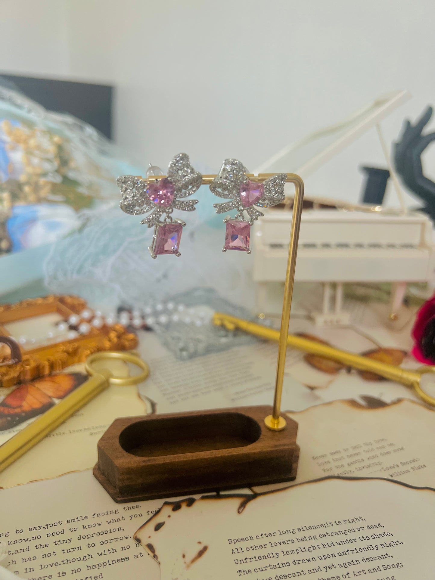 Earrings 055
