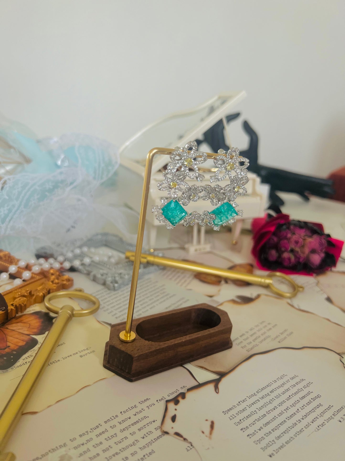 Earrings 056