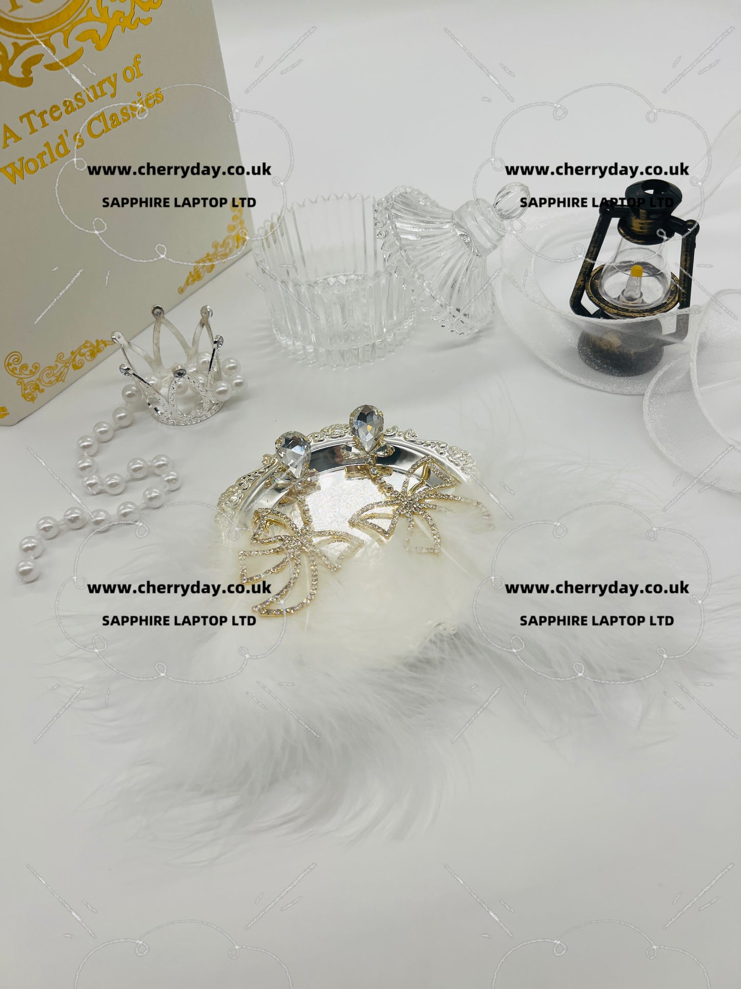 Princess of dazzling white feathers earrings