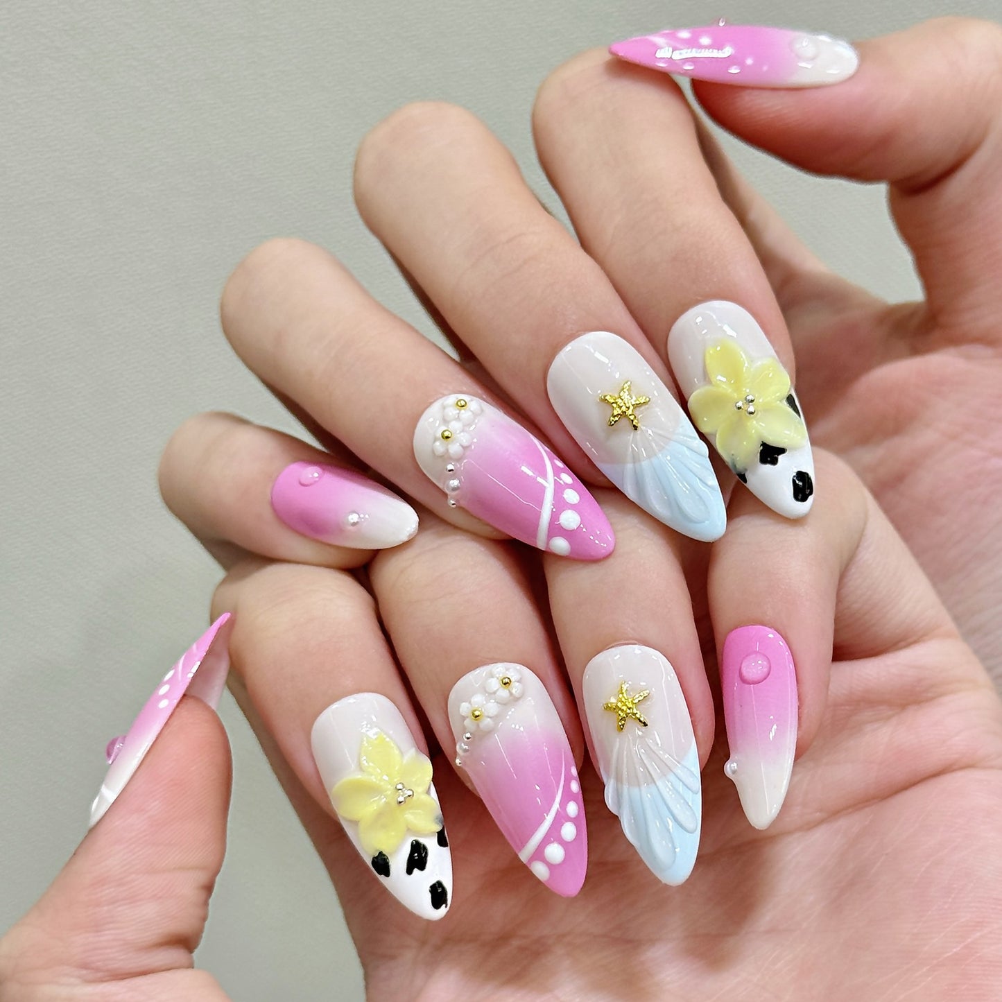 Nails 265-Island Vacation Sculpted Ice Translucent Handmade Flower Manicure