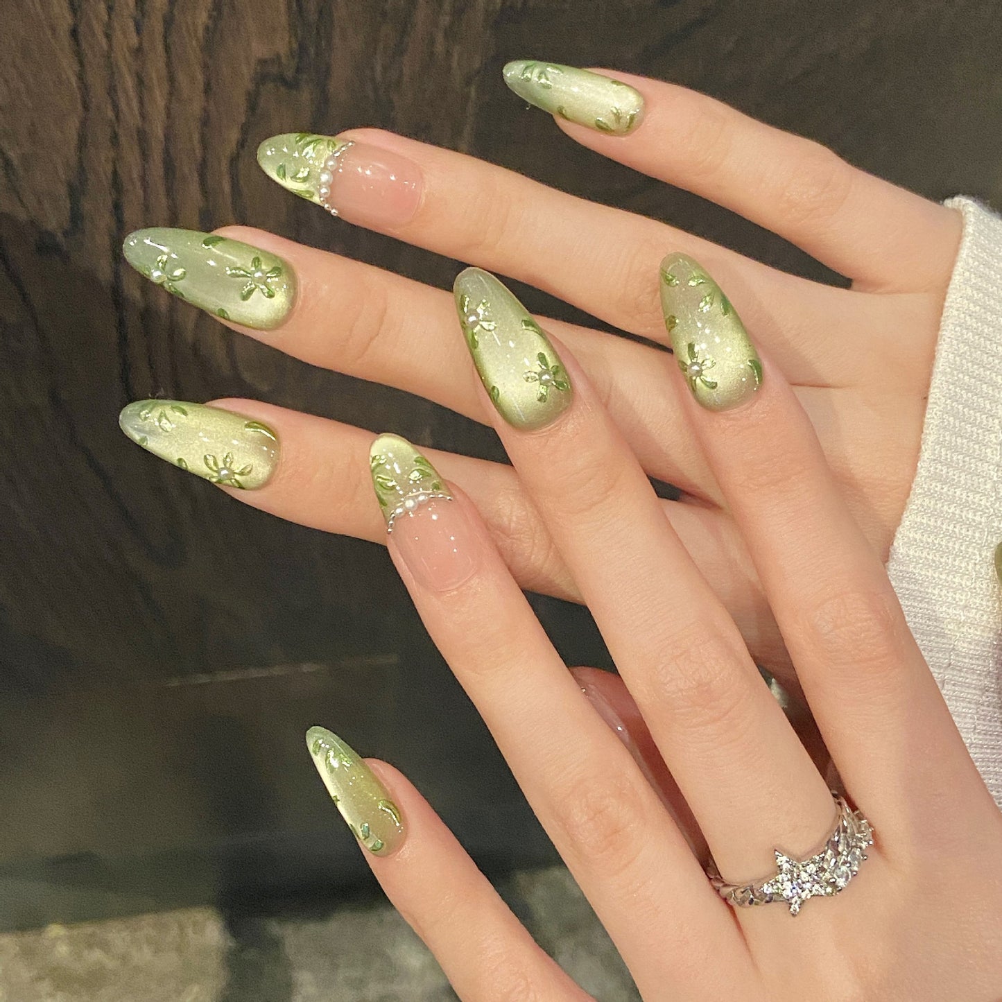 Nails 209-Green Hand Painted Flower Cat Eye Nail Art