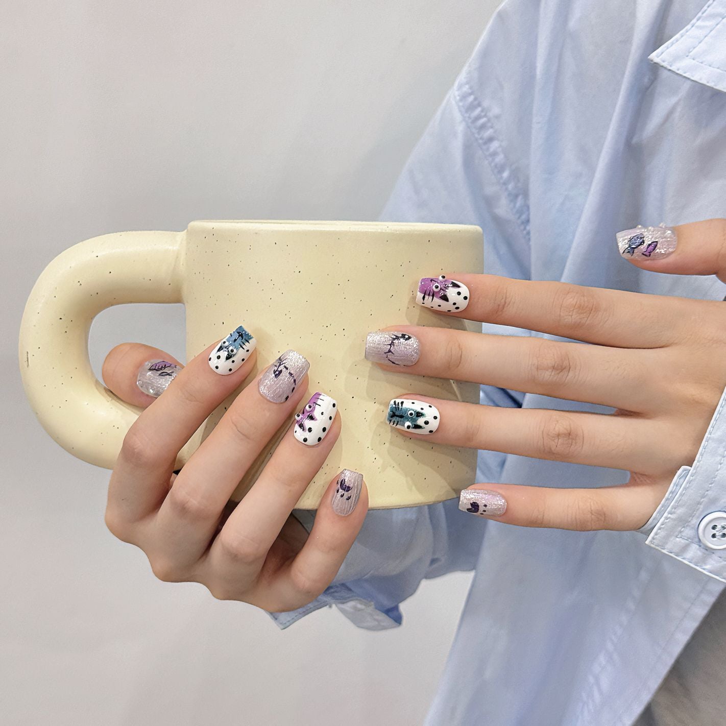 Nails 294-Illuminating Aurora Powder Nail Art