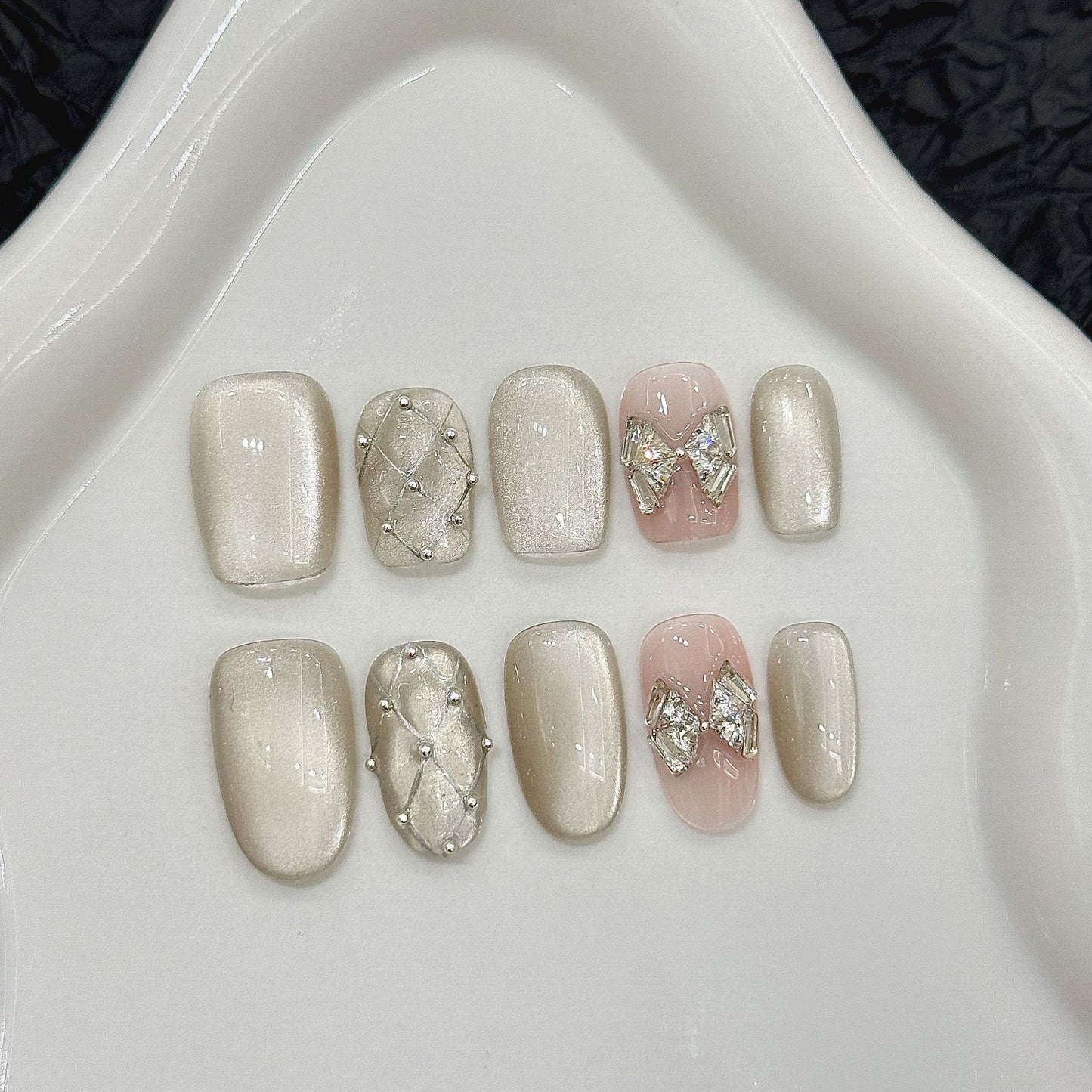 Nails 012-Lilac Cat Eye Zirconia Whitening Nail Art