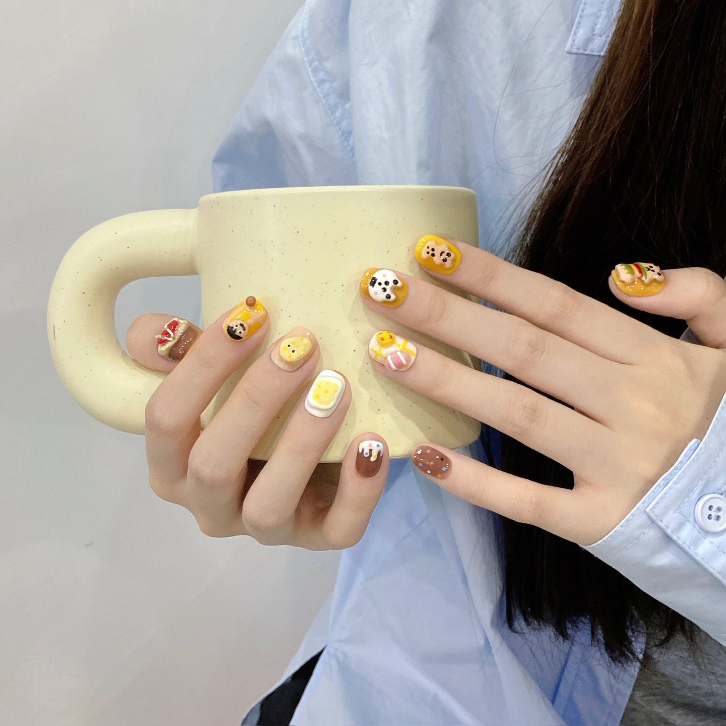 Nails 002-Cute Bear Short Square Round Nail Art