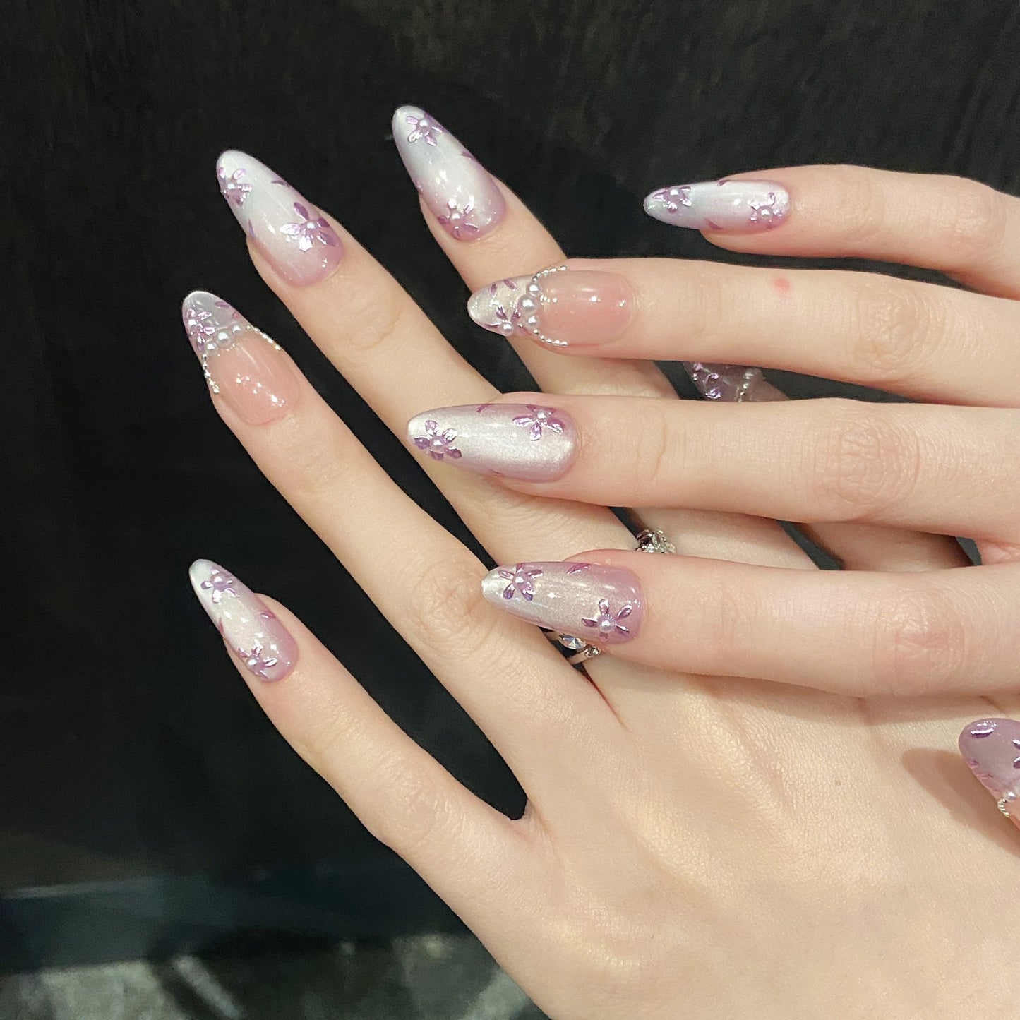 Nails 211-Spring Flower Cat Eye White Nail Art