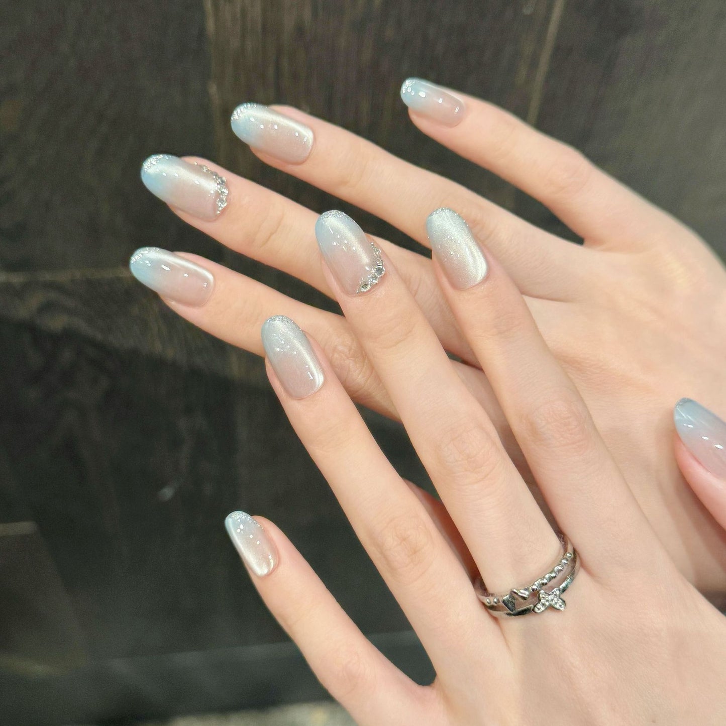 Nails 269-Sea Salt Ice Crystals Aura Side Glow Cat Eye Manicure