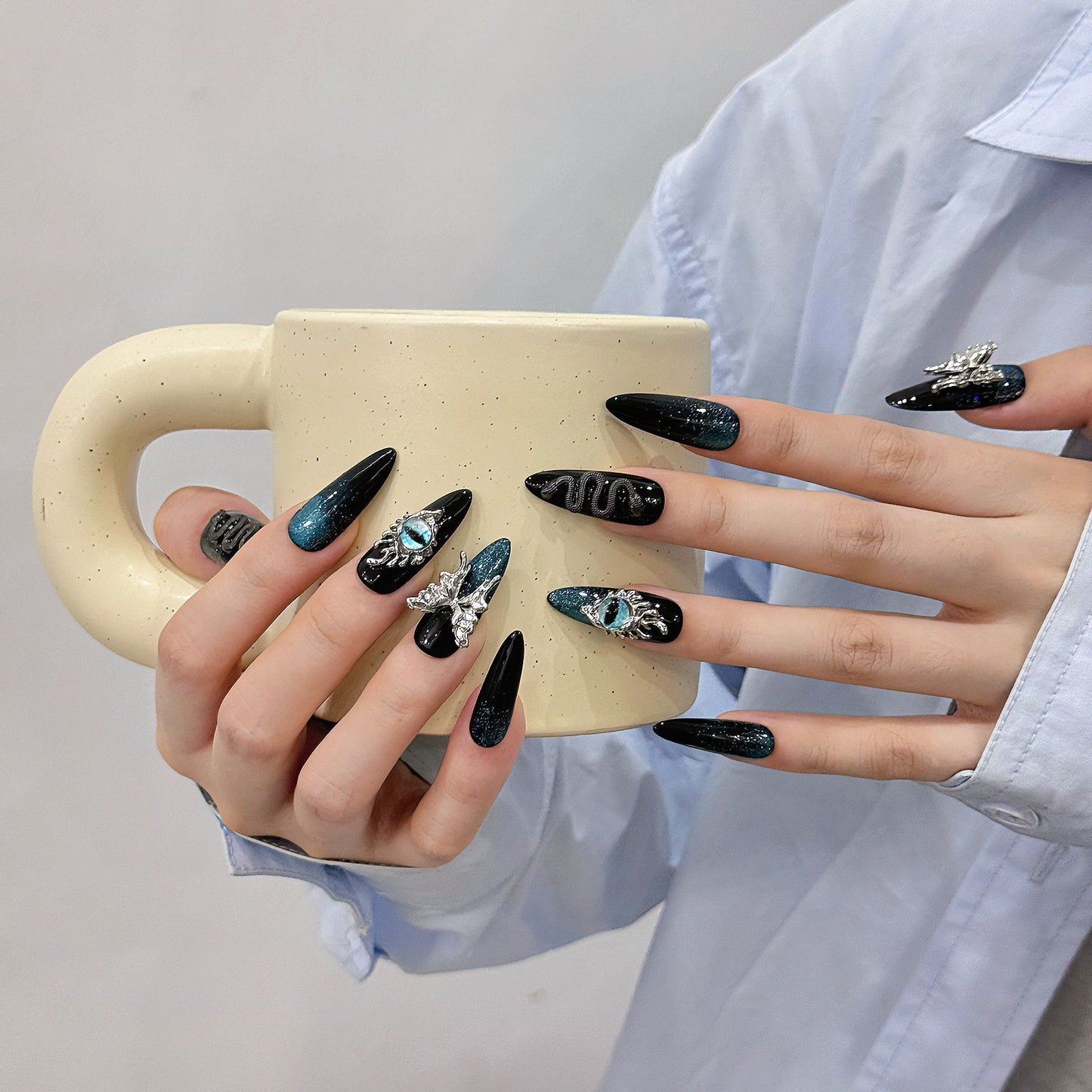 Nails 127-Harry Potter Dimensional Snake Ink Green Nail Art