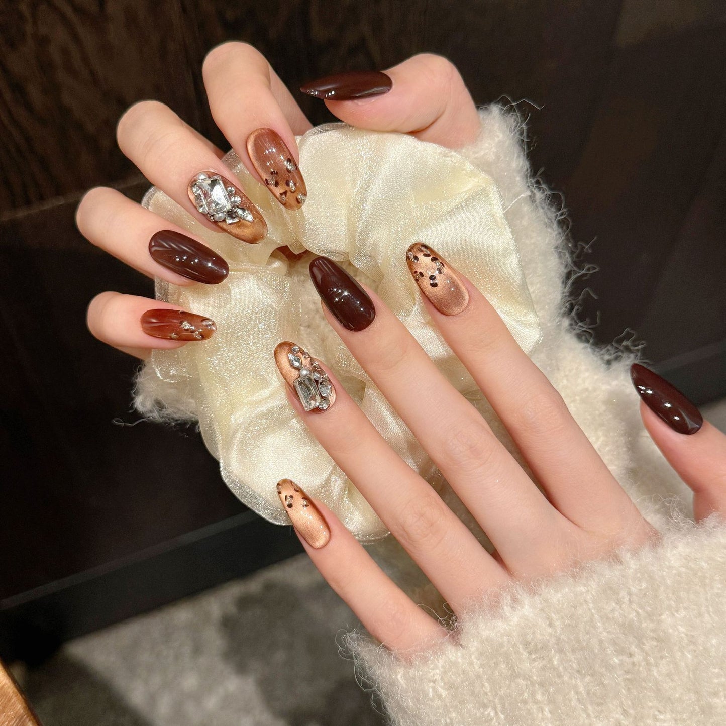 Nails 321-Spiced Orange American Vintage Dark Brown Nail Art