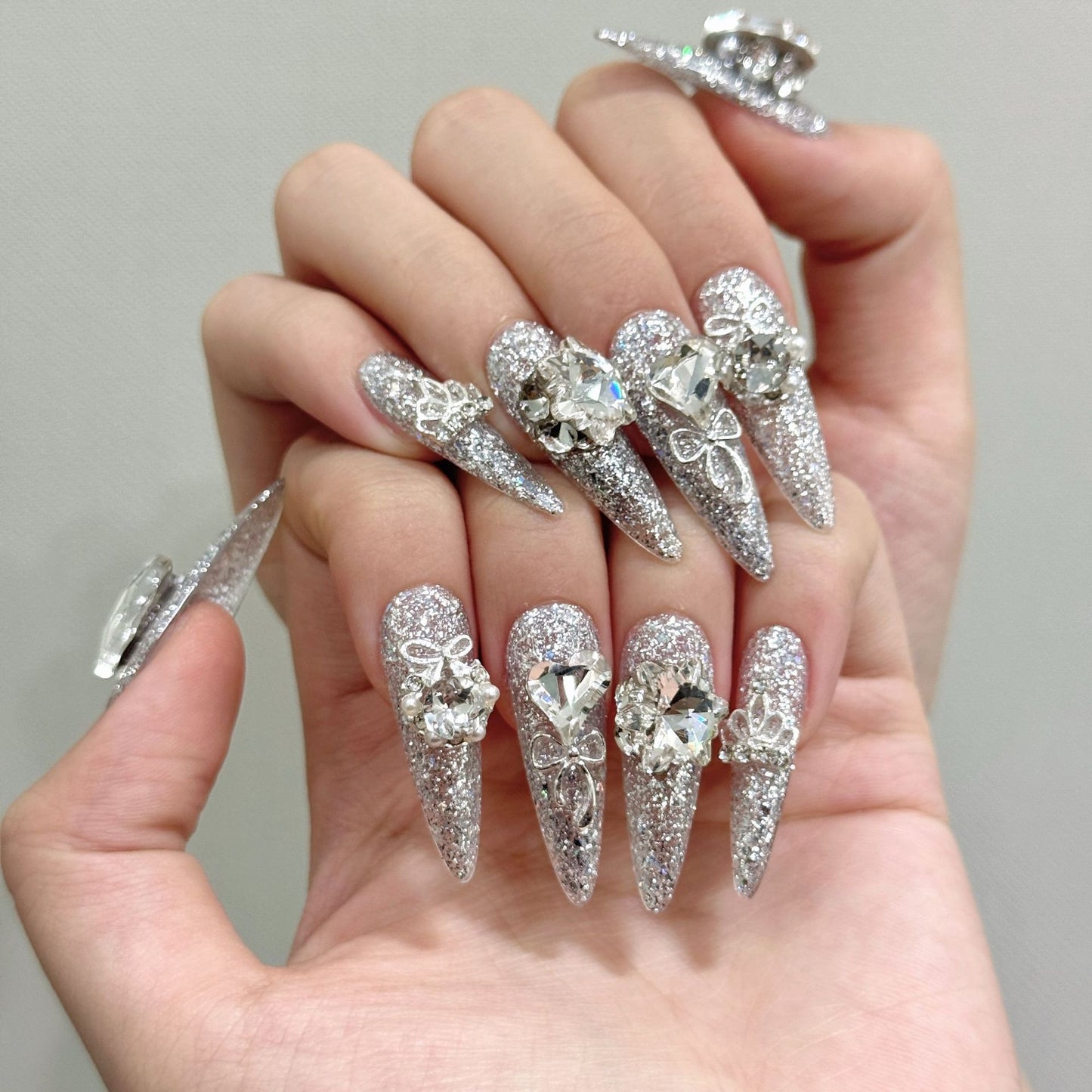 Nails 006-Luxury Chain Big Butterfly Zirconia Nail Art