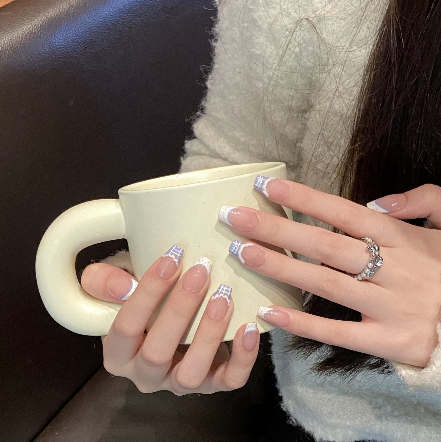 Nails 165-Hand-painted plaid French peplum manicure