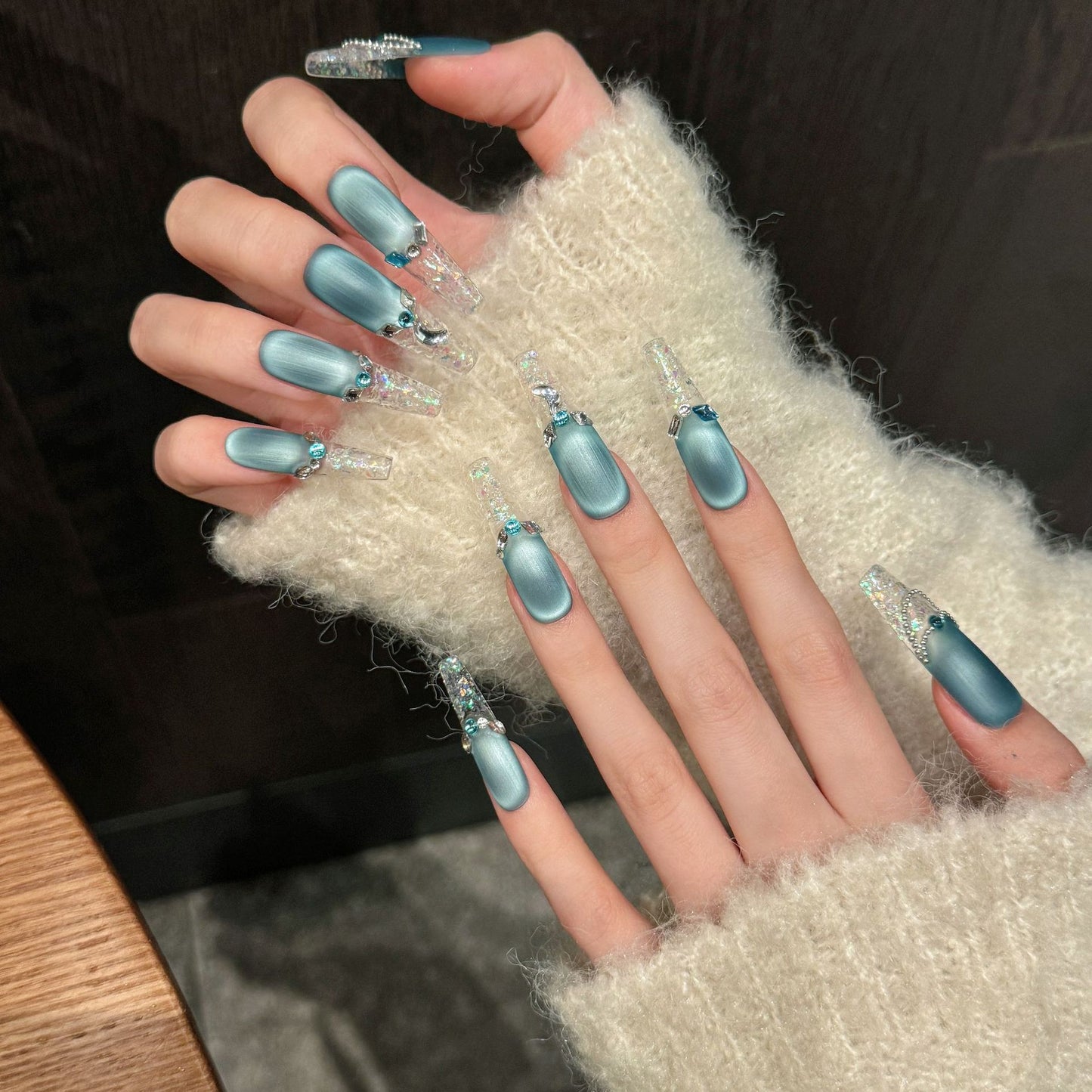 Nails 315-Ocean Voices Frosted Cat Eye Whitening Manicure