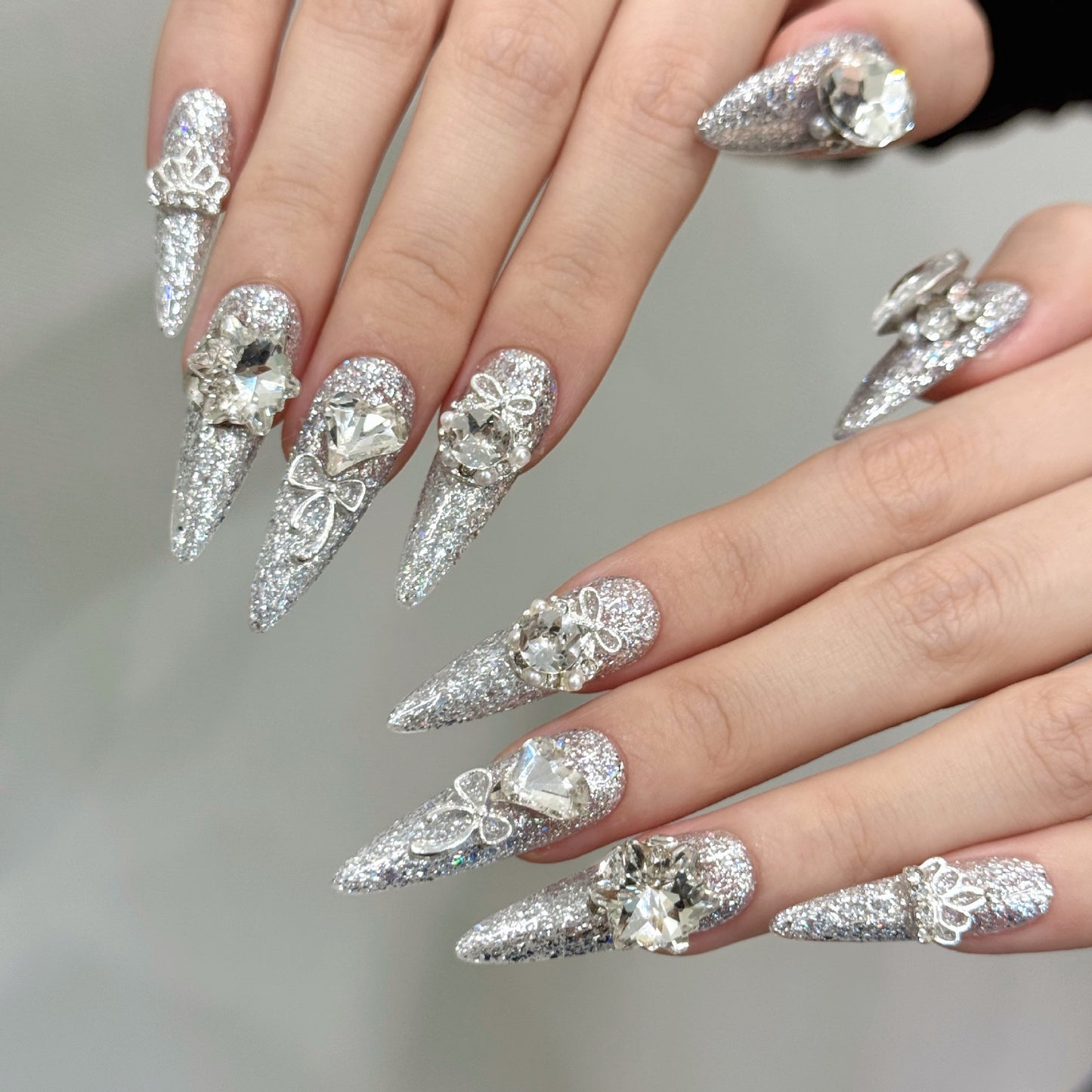 Nails 006-Luxury Chain Big Butterfly Zirconia Nail Art