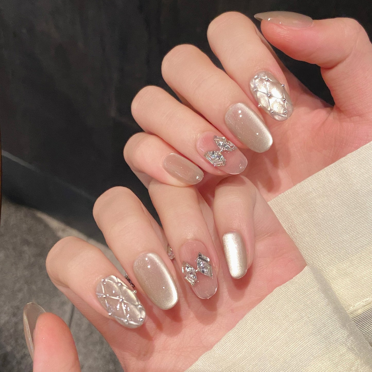 Nails 012-Lilac Cat Eye Zirconia Whitening Nail Art