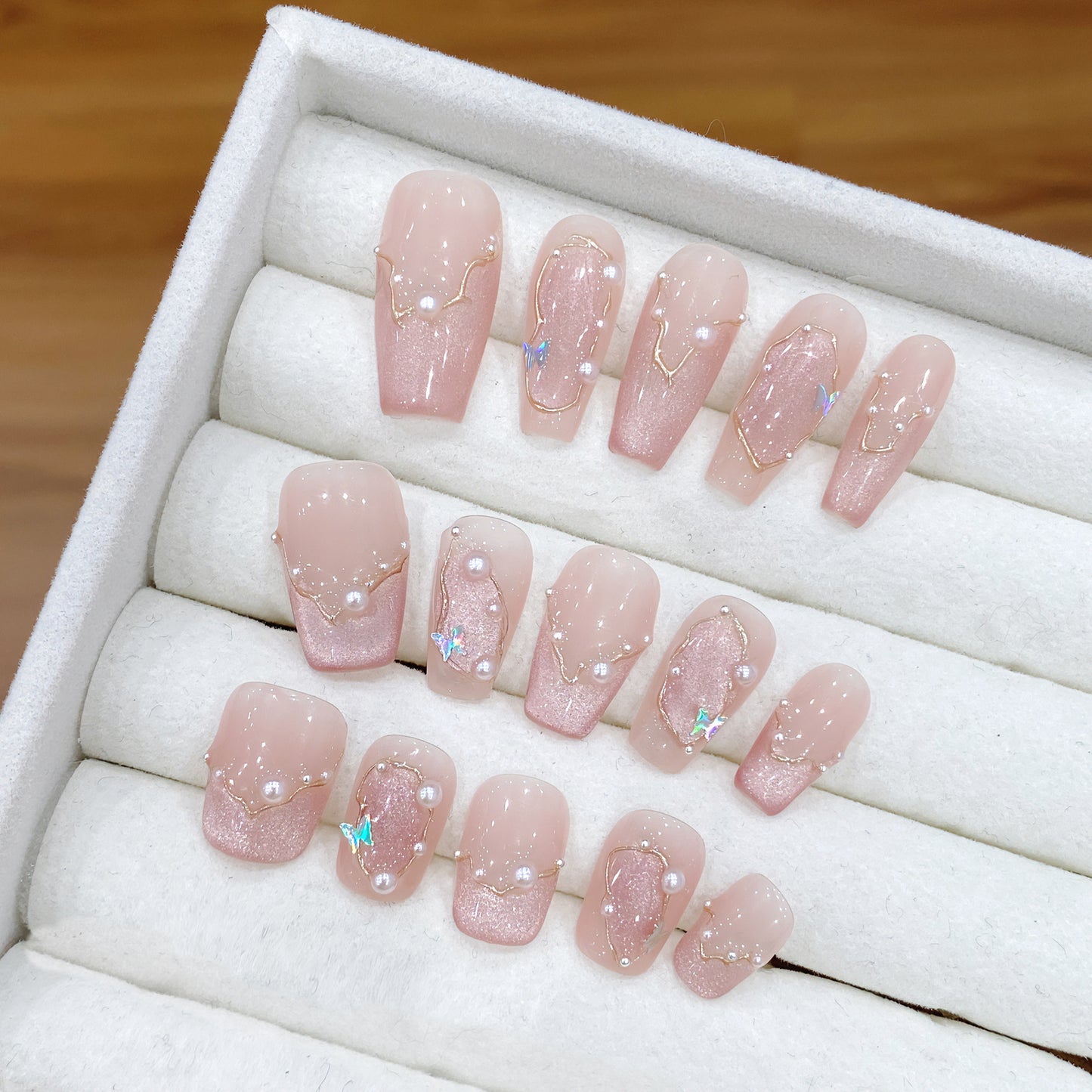 Nails 027-Midsummer Dream Nude Cat Eye Manicure