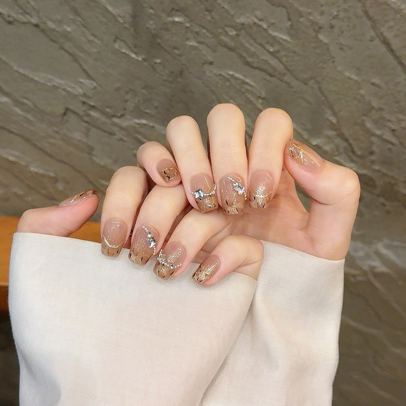 Nails 258-Streaming Leopard Wild Colour Crash Diamonds Nail Art