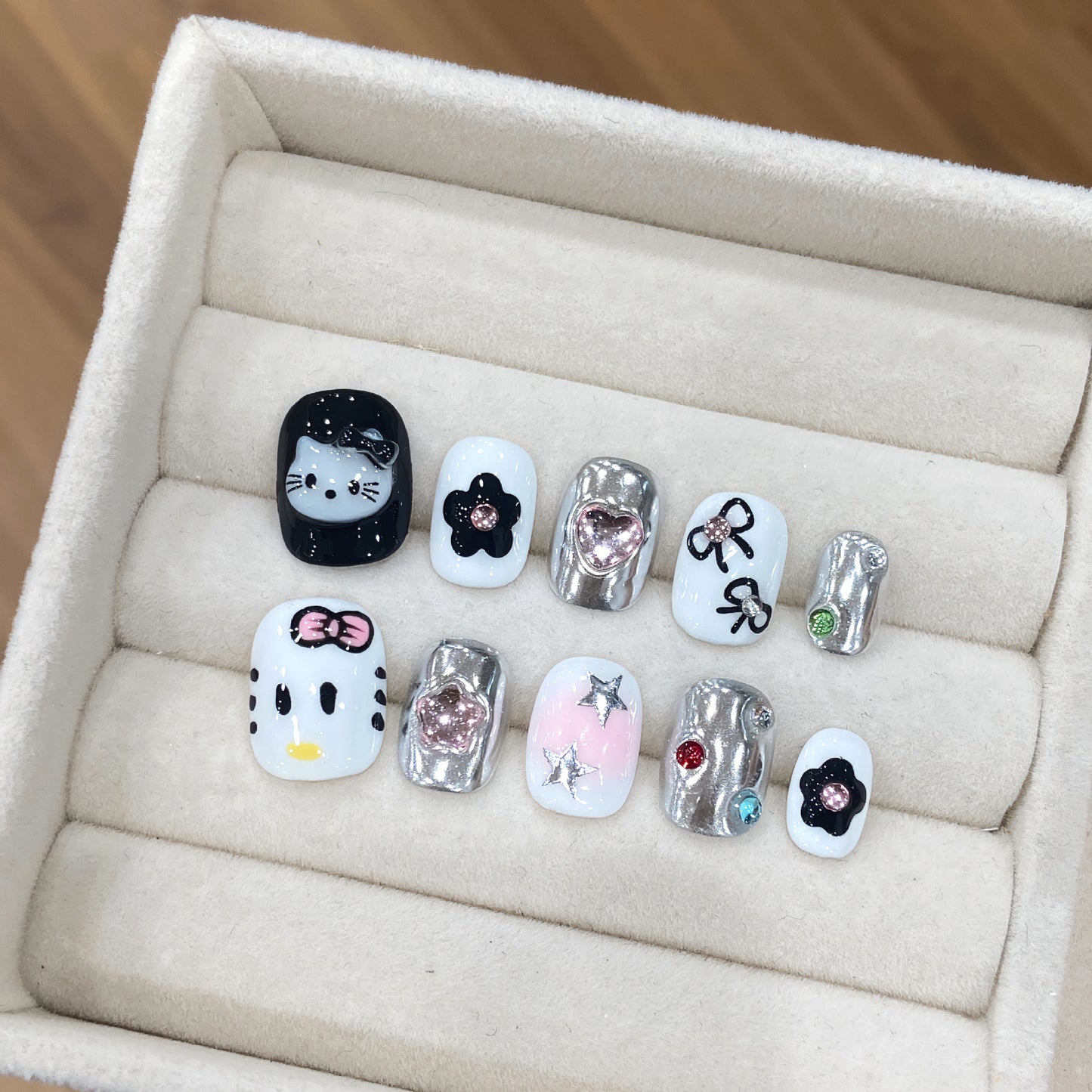 Nails 334-Cute Kitty Nail Art