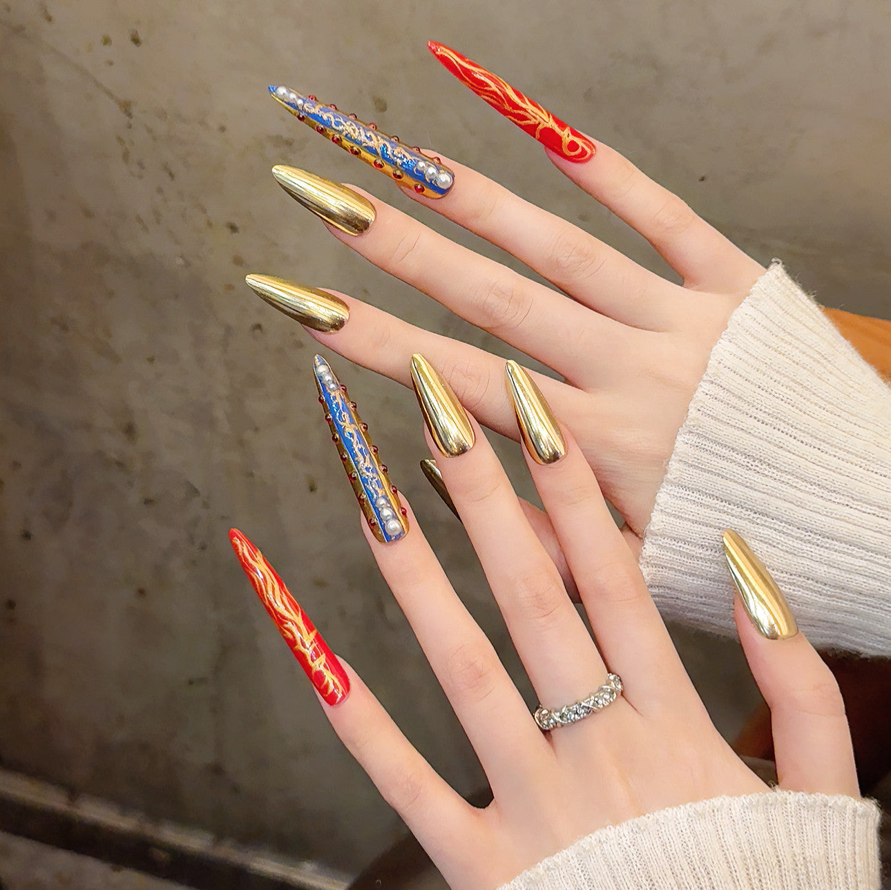 Nails 029-Palace Style Enchanting Nail Art
