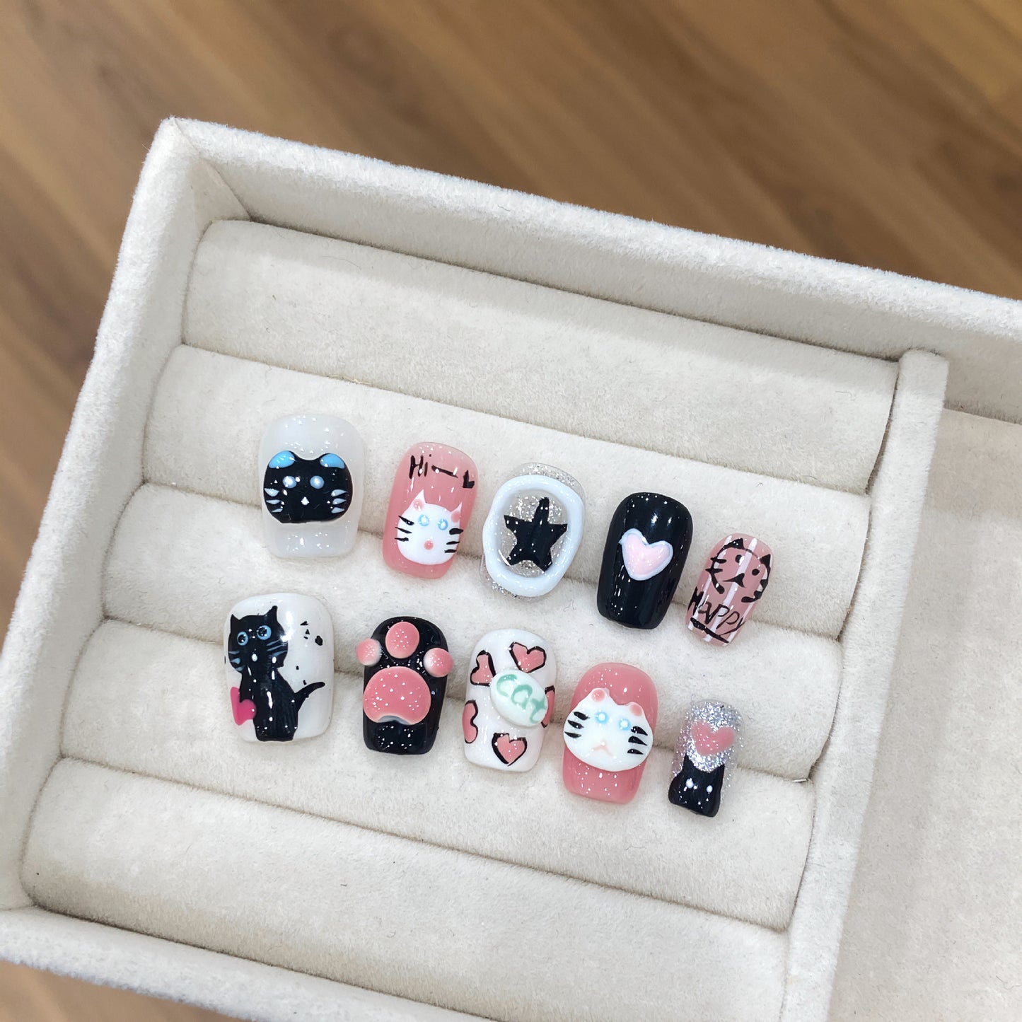 Nails 341-Dark Cat Nail Art