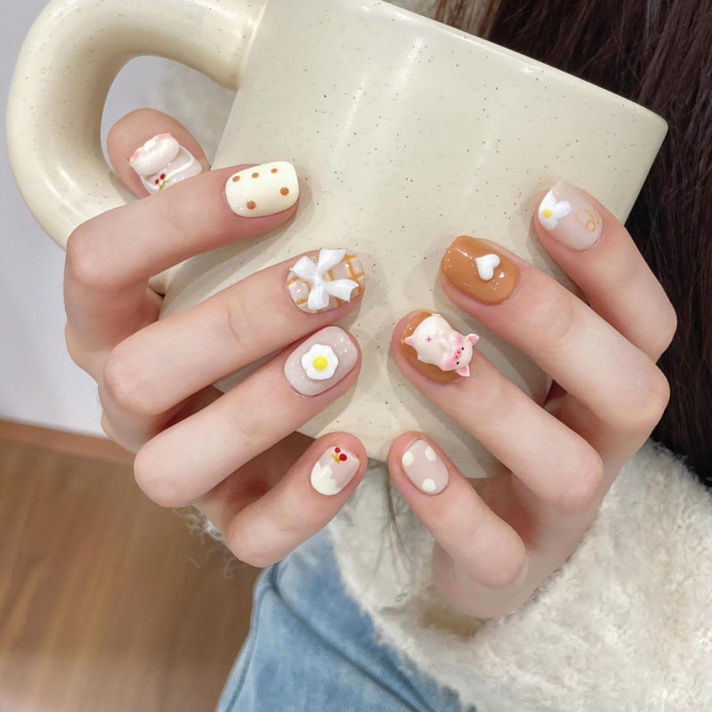 Nails 325-Toast Piggy Nail Art
