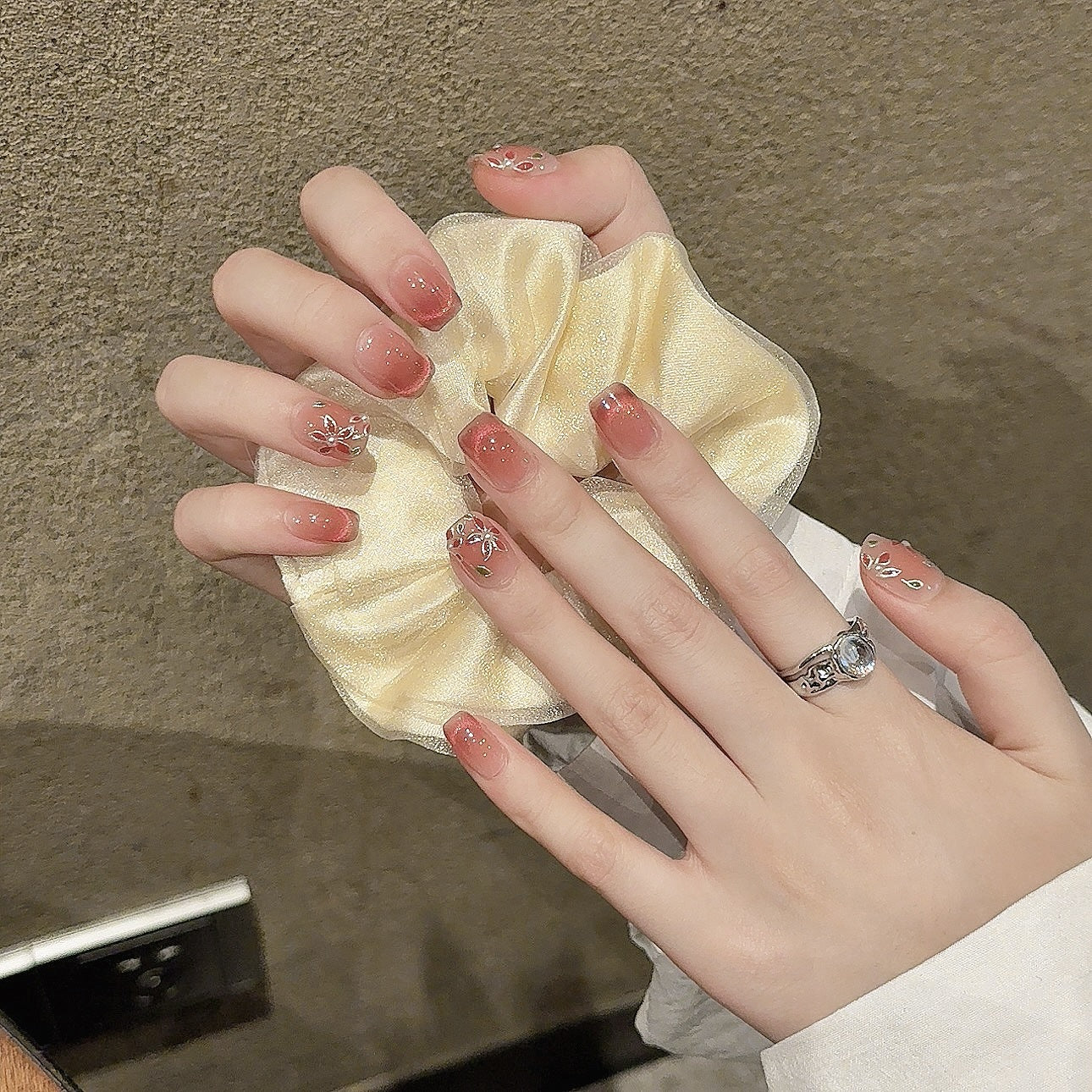 Nails 238-Pear Drop White Nail Art