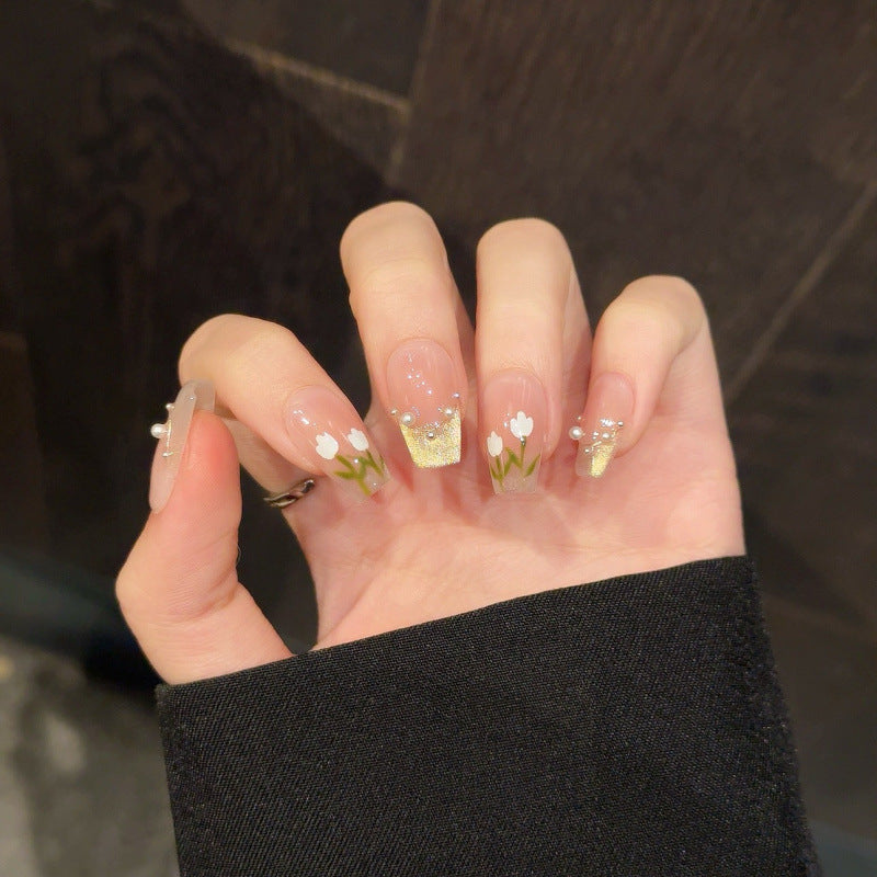 Nails 297-Pearl Tulip Manicure