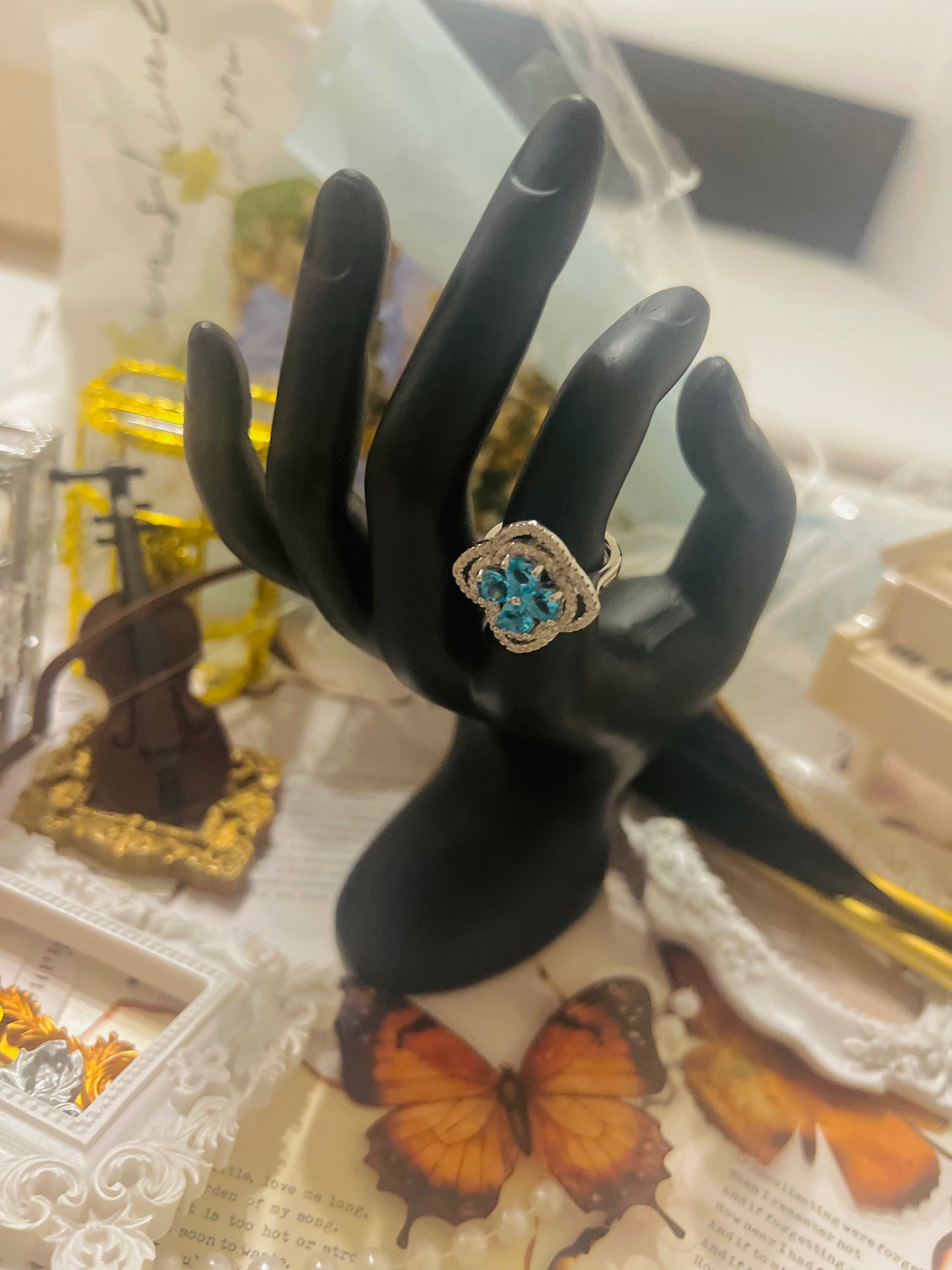 Ring 017