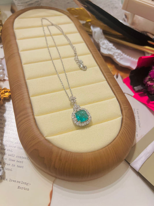 Necklace 012