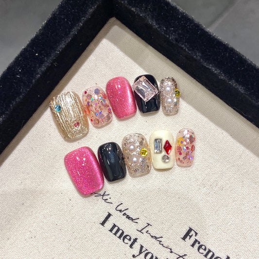 Nails 136-Vintage Neon Cat Eye Nail Art
