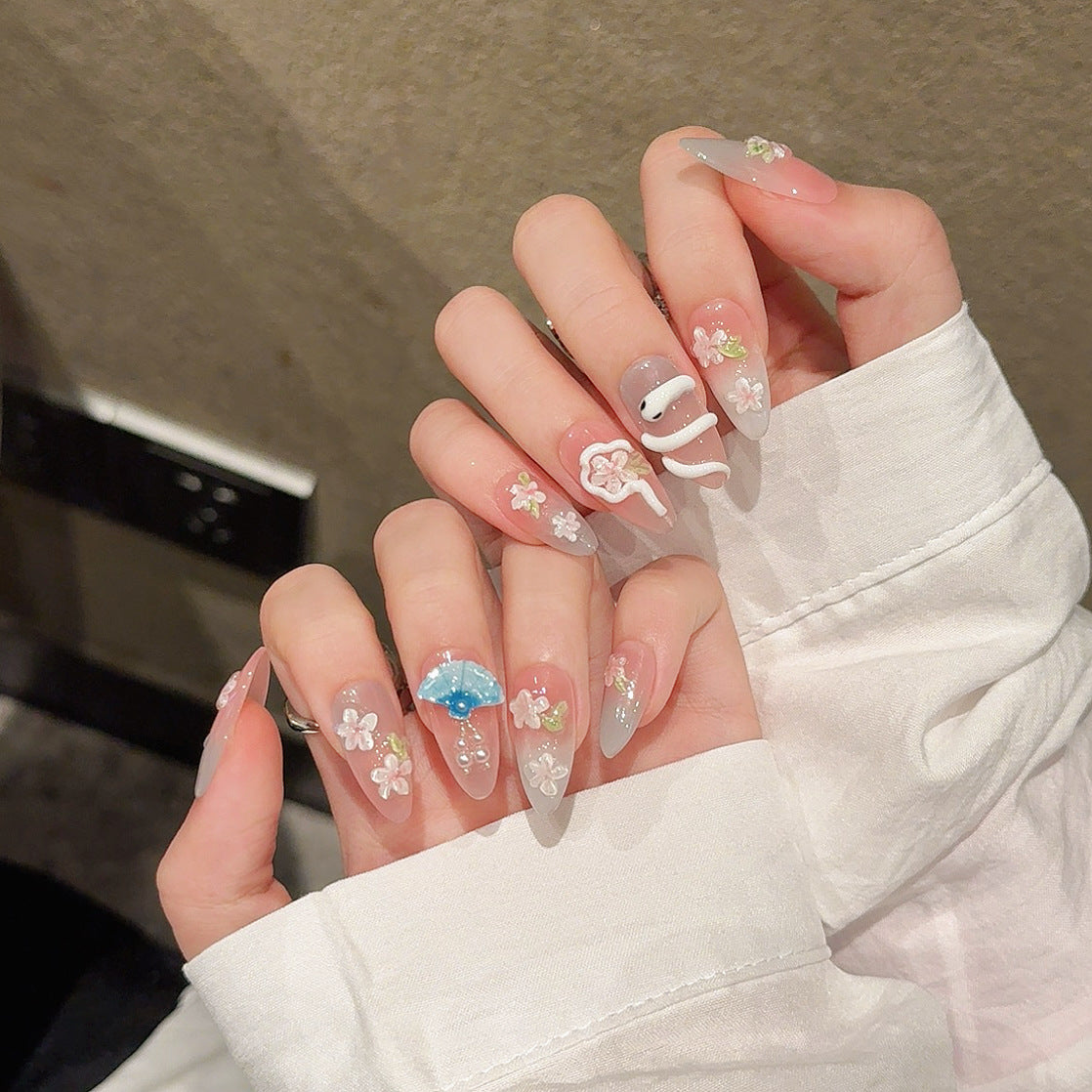 Nails 234-Peach Blossom Whitening Manicure